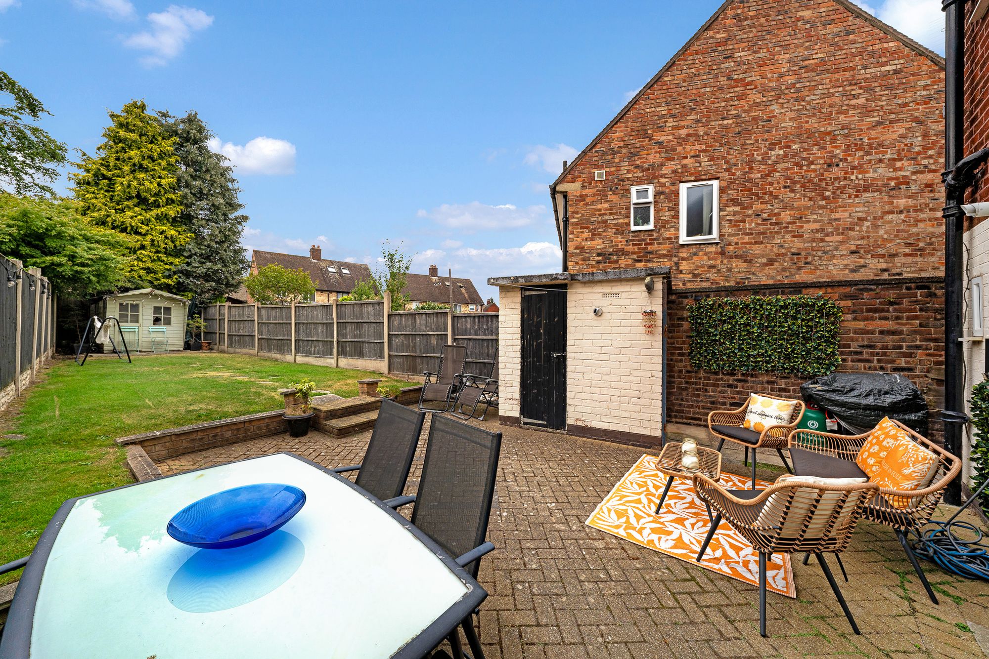 Woodvale Road, Woolton, L25