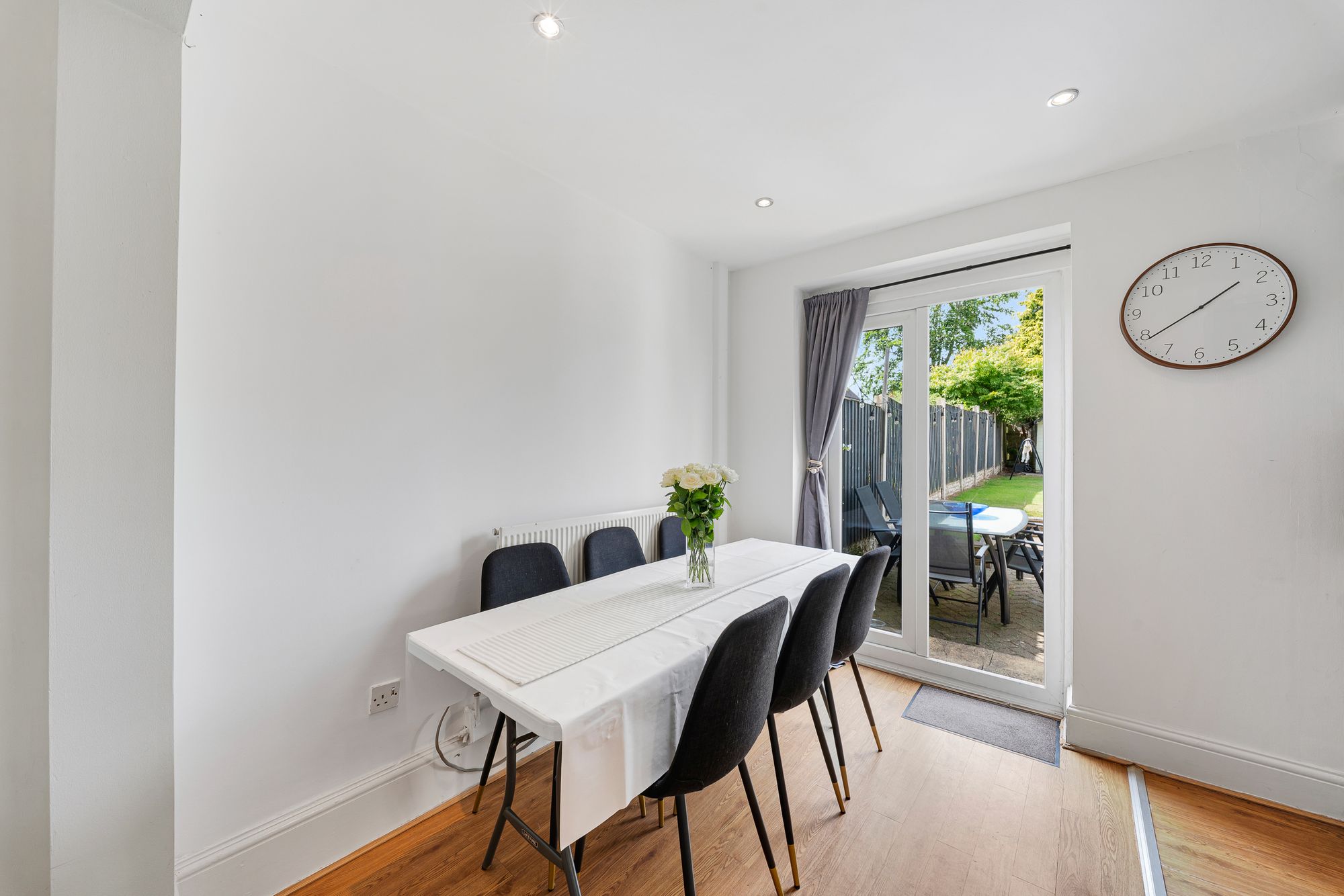 Woodvale Road, Woolton, L25