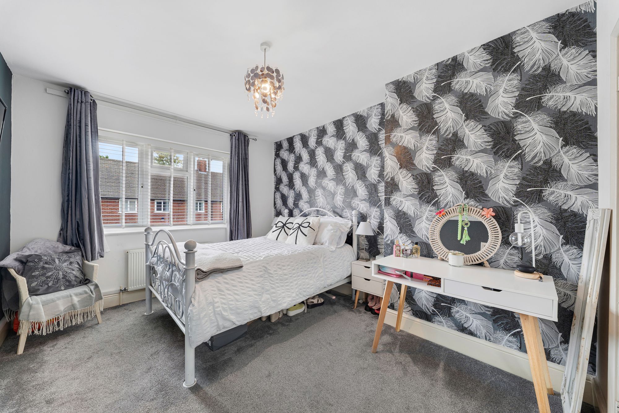 Woodvale Road, Woolton, L25