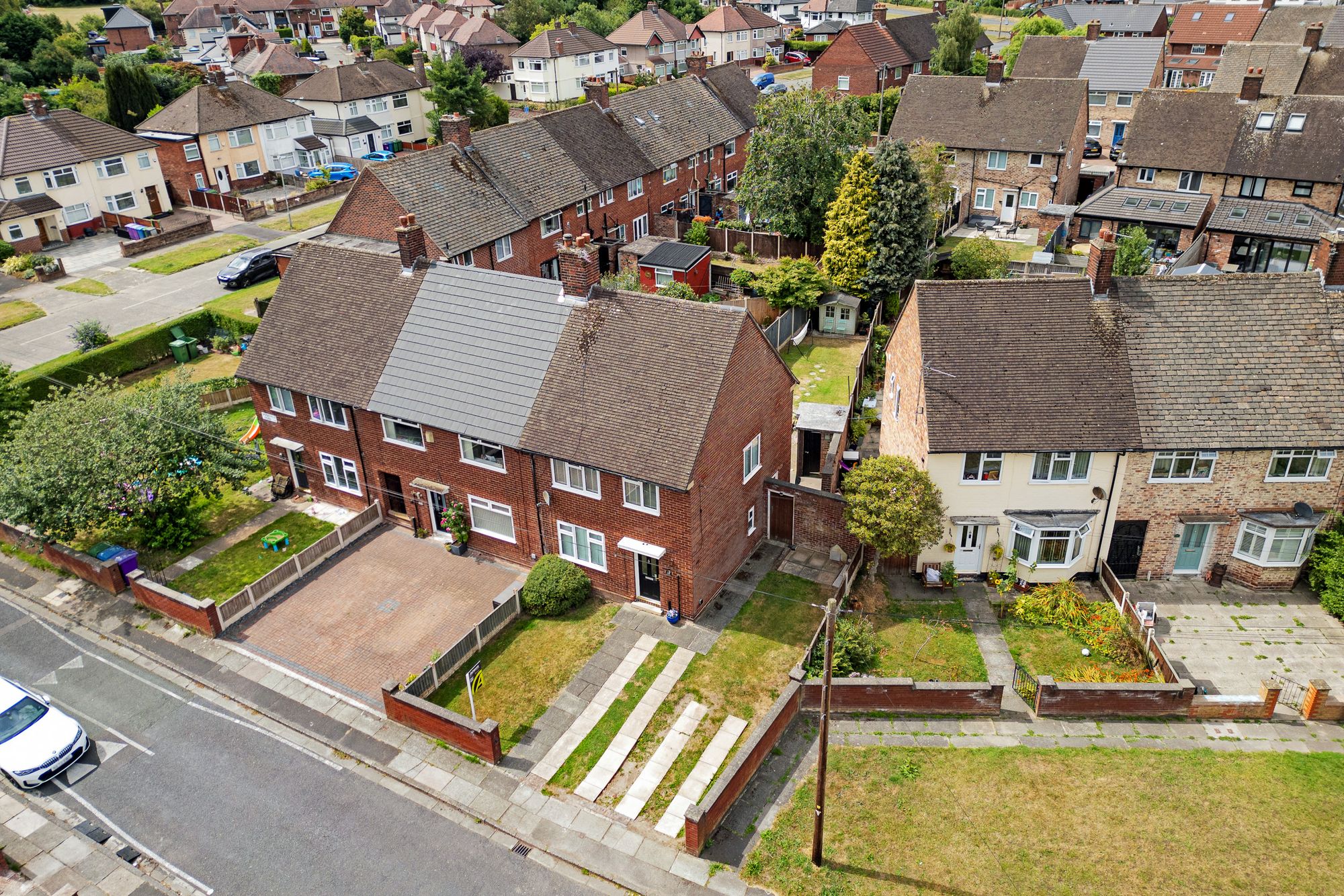 Woodvale Road, Woolton, L25