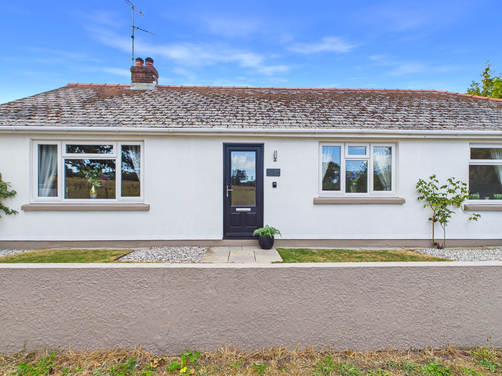 Crosslanes, Kilgetty, SA68