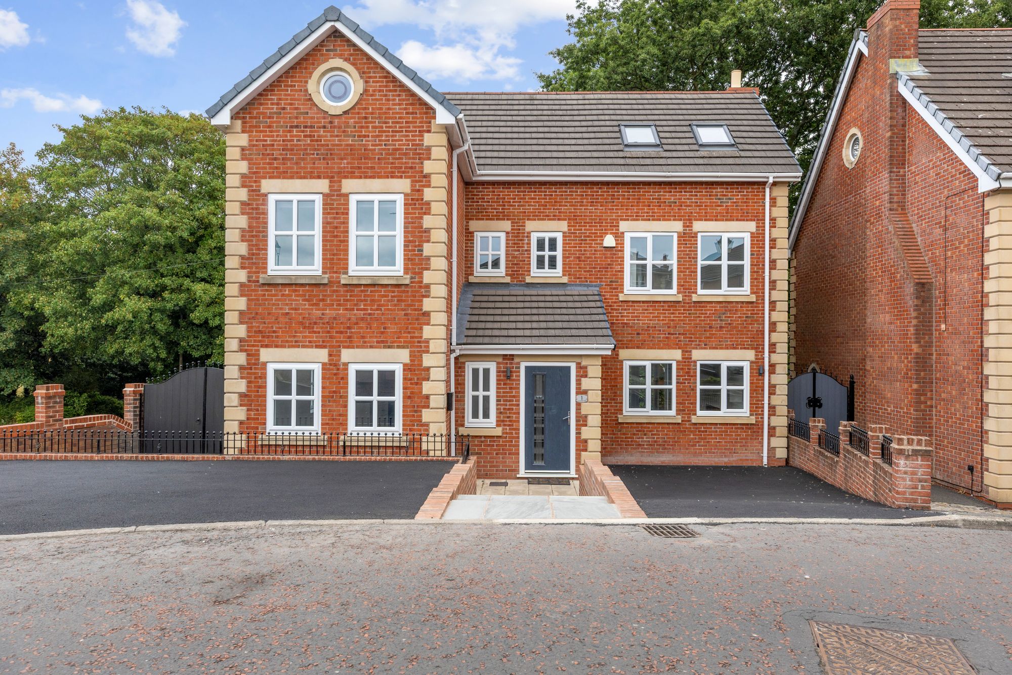 Lavender Walk, Ashton-In-Makerfield, WN4