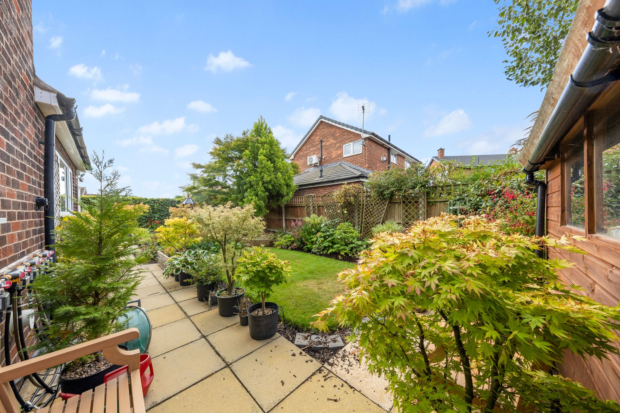 Chiltern Road, Culcheth, WA3