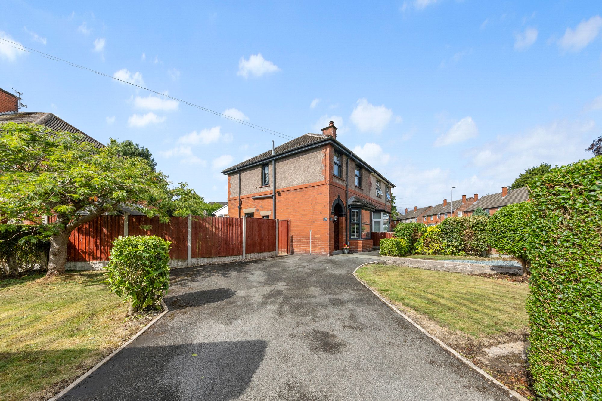 Queens Drive, Newton-Le-Willows, WA12