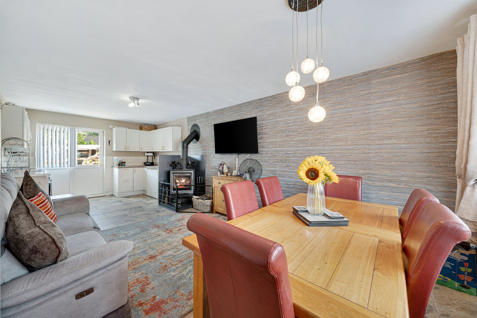 Rosemary Avenue, Beechwood, WA7