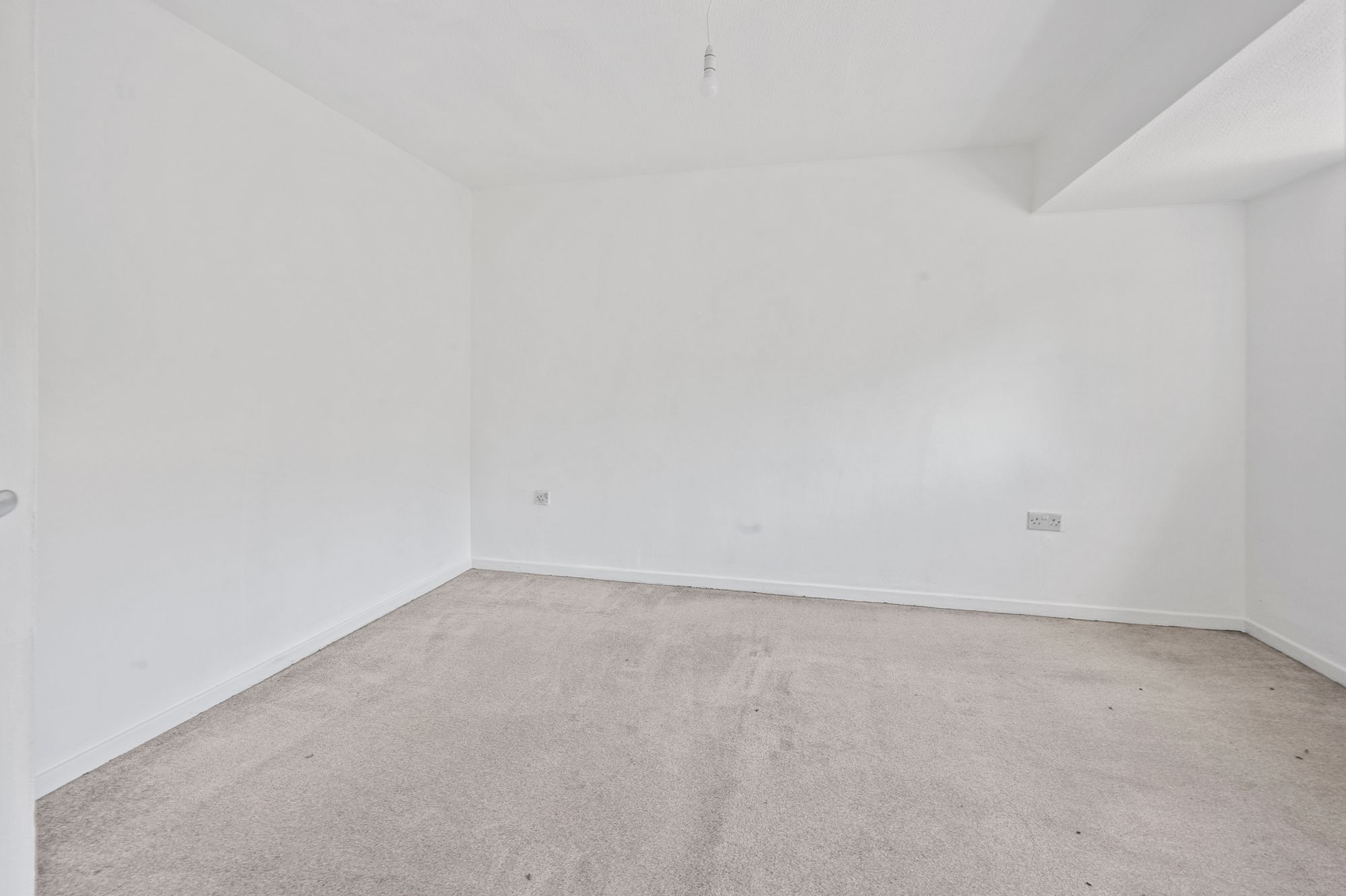 Chaffinch Close, Birchwood, WA3