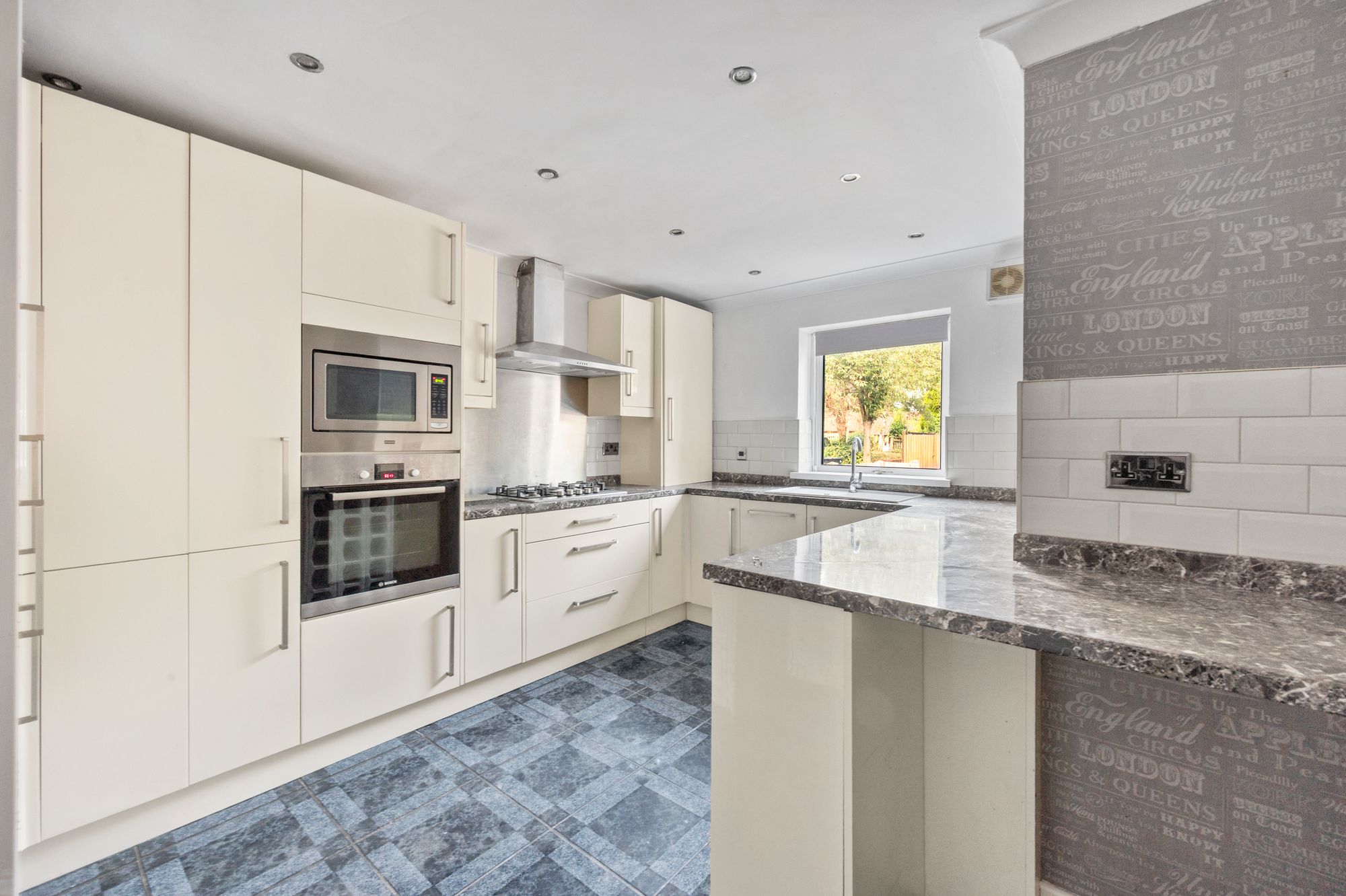 Chaffinch Close, Birchwood, WA3