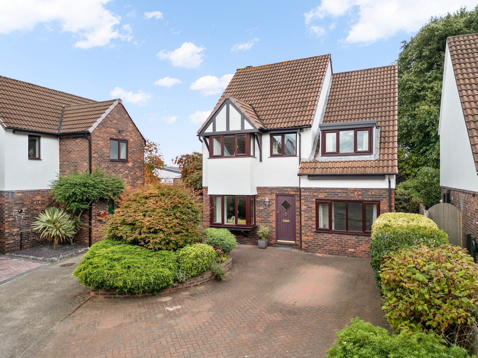 Woodford Close, Thelwall, WA4