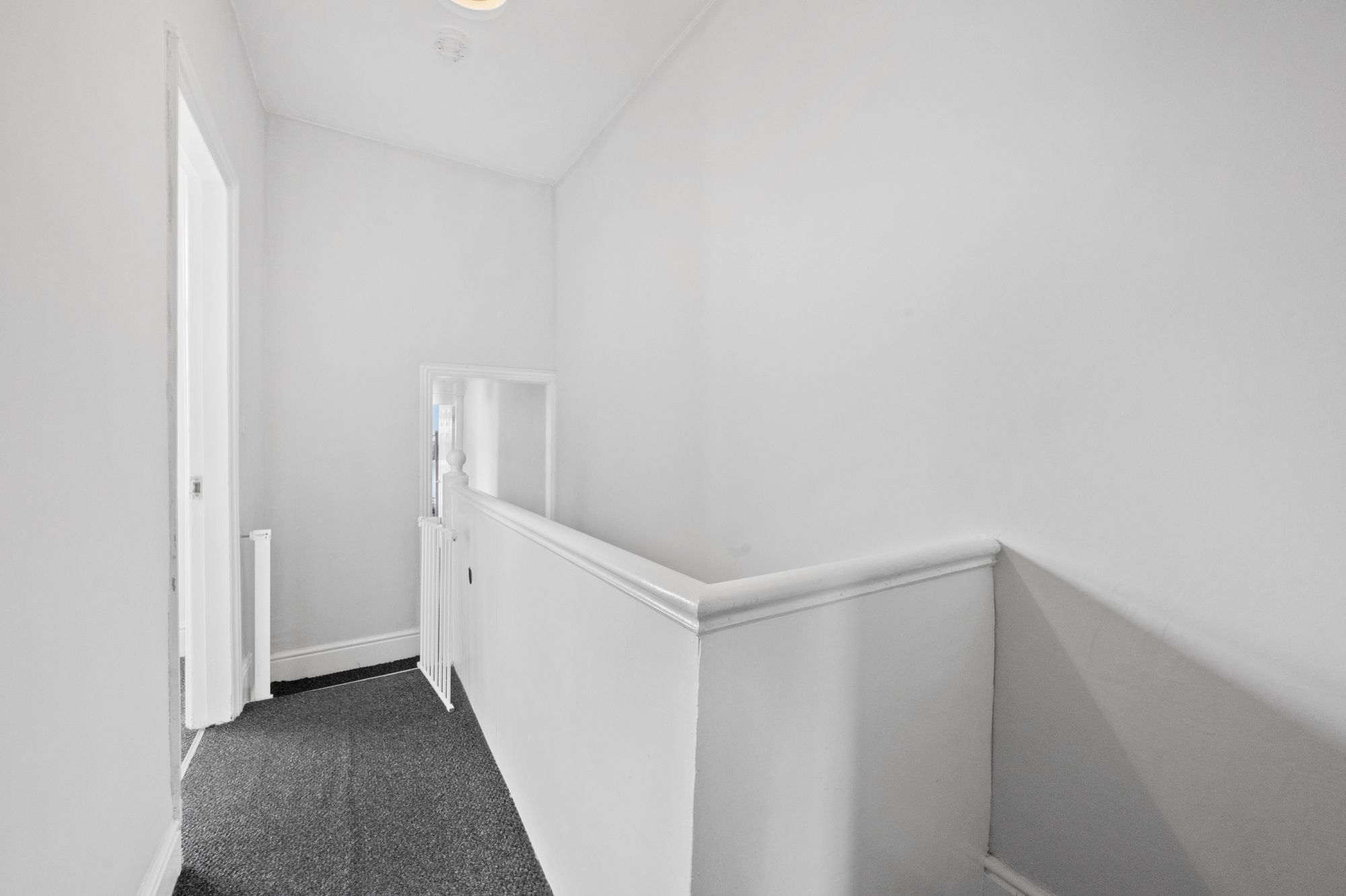 Lingholme Road, St. Helens, WA10