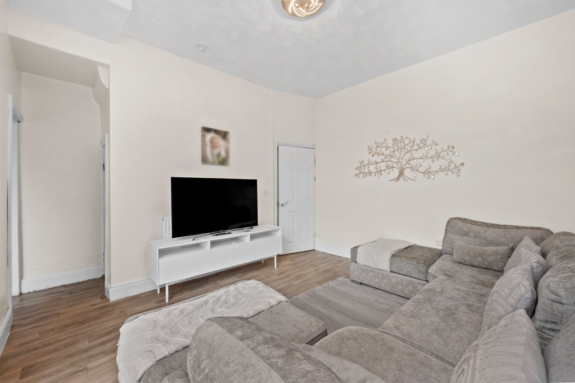 Lingholme Road, St. Helens, WA10