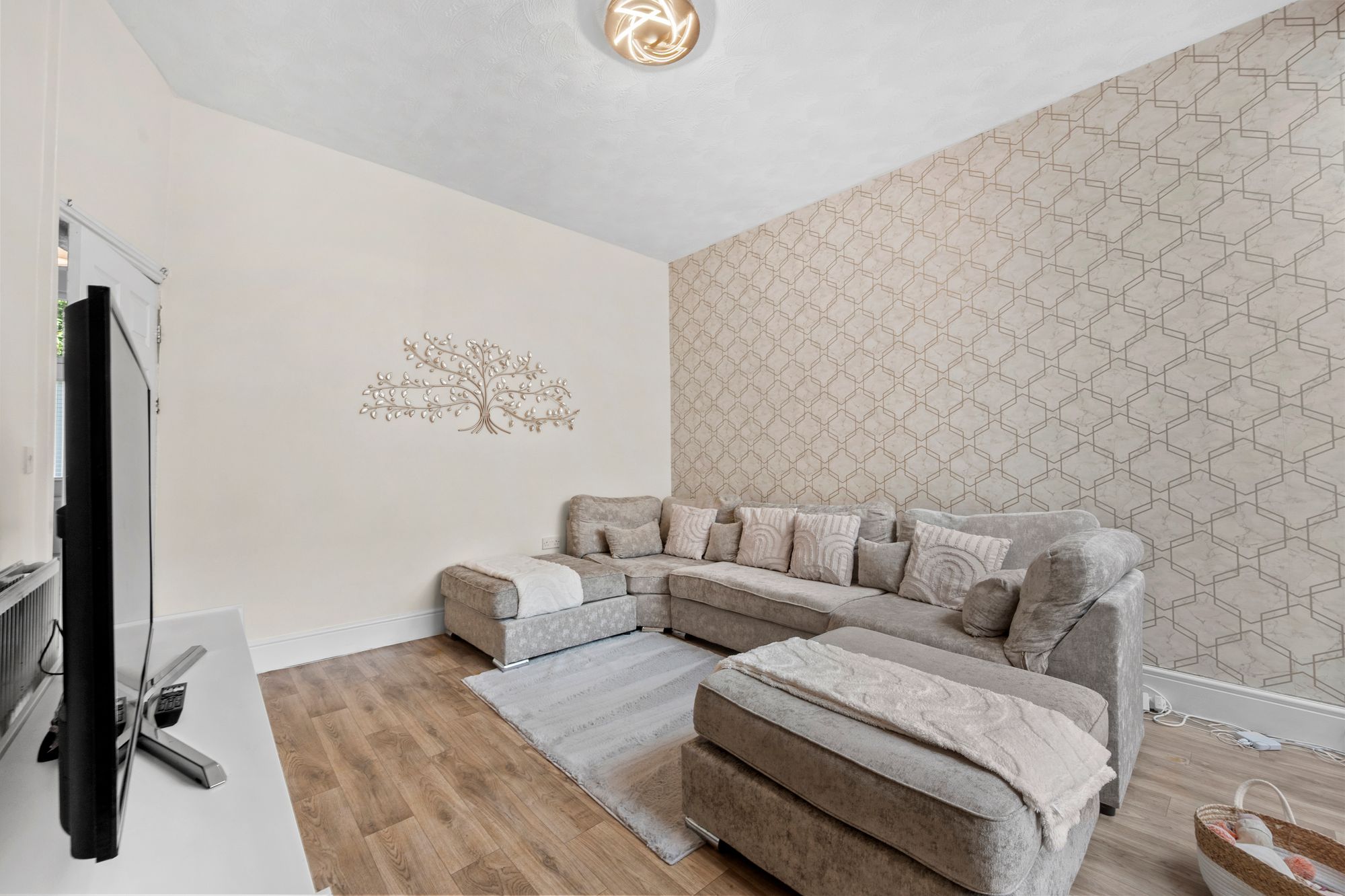 Lingholme Road, St. Helens, WA10