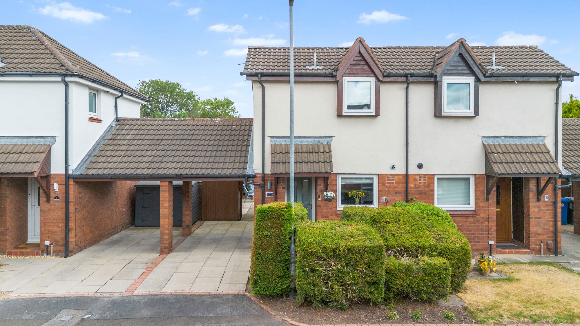 Carrington Close, Birchwood, WA3