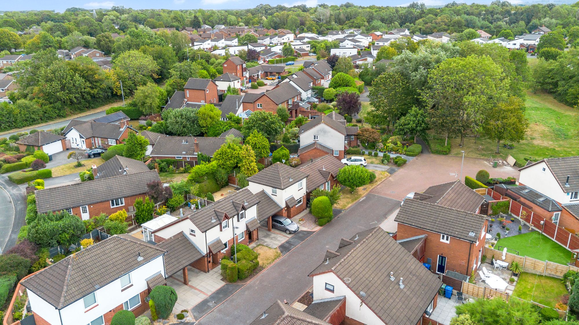 Carrington Close, Birchwood, WA3