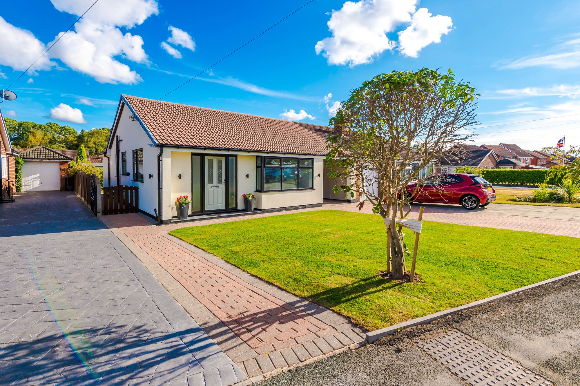 Meadow Lane, Fearnhead, WA2