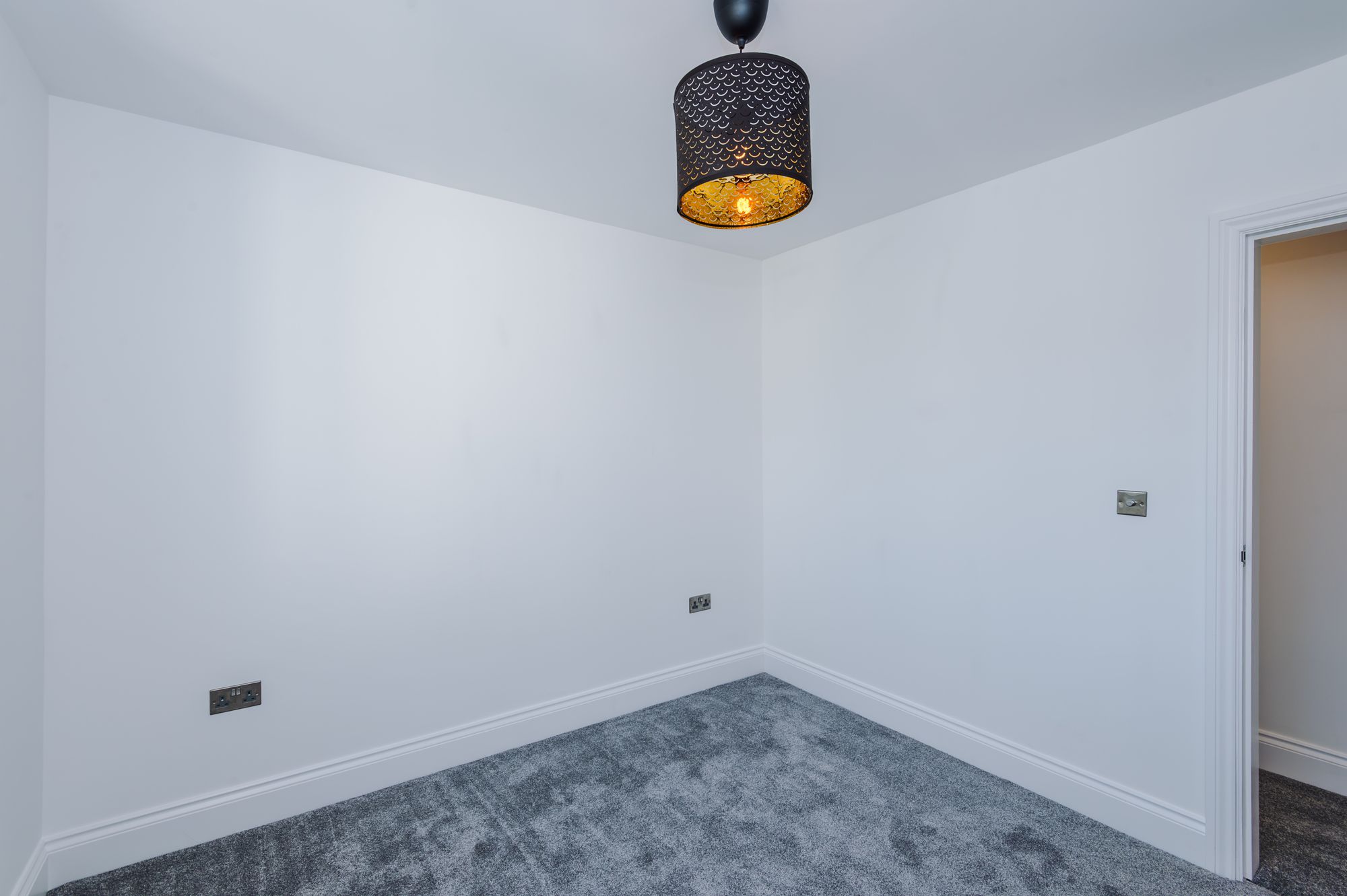 Meadow Lane, Fearnhead, WA2
