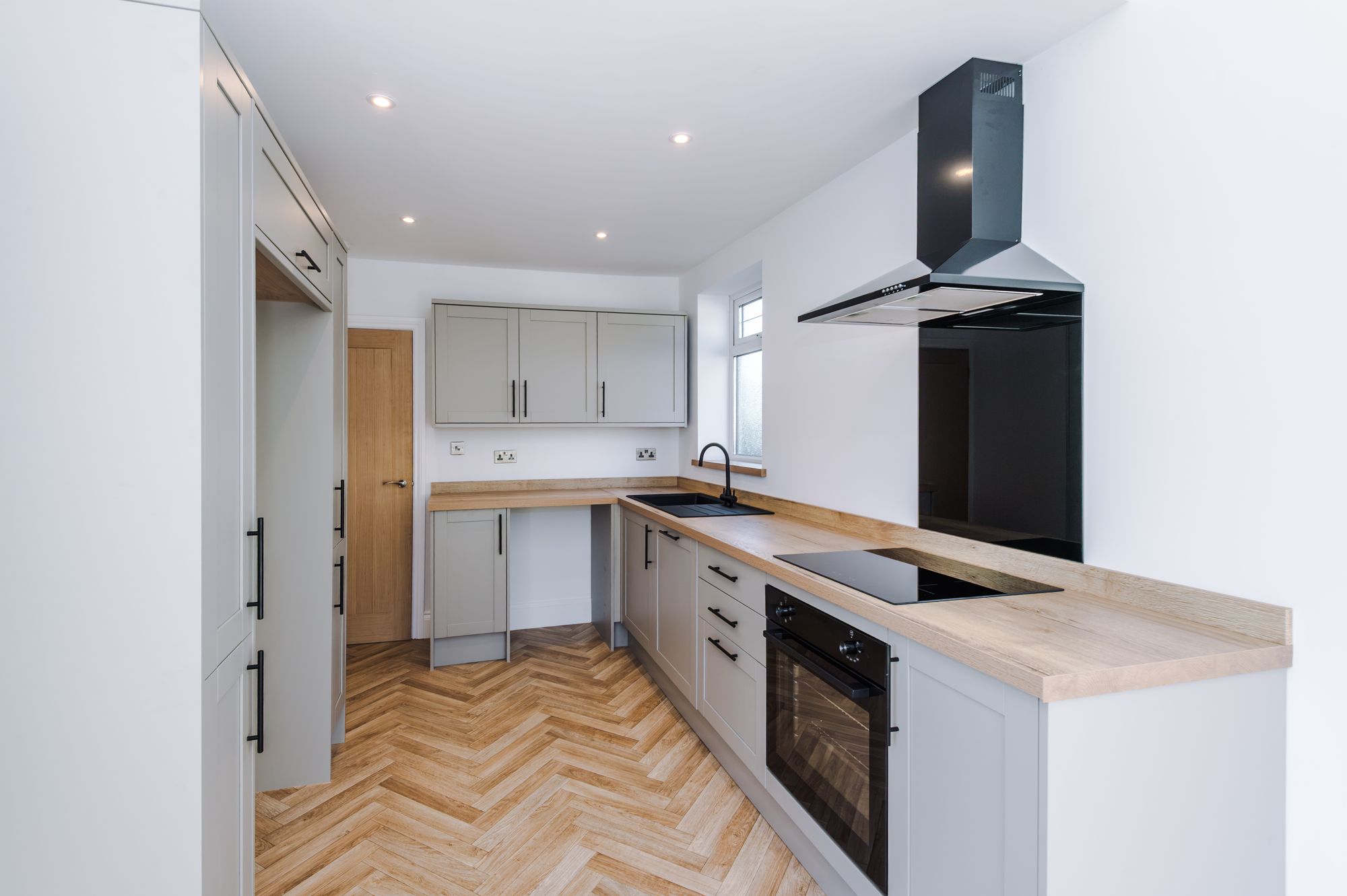 Meadow Lane, Fearnhead, WA2