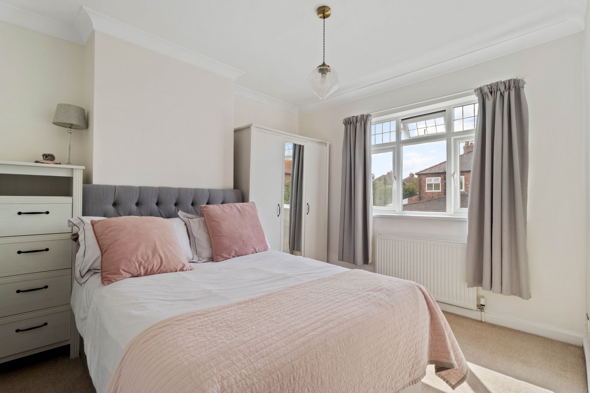 Worsley Road, Walton, WA4