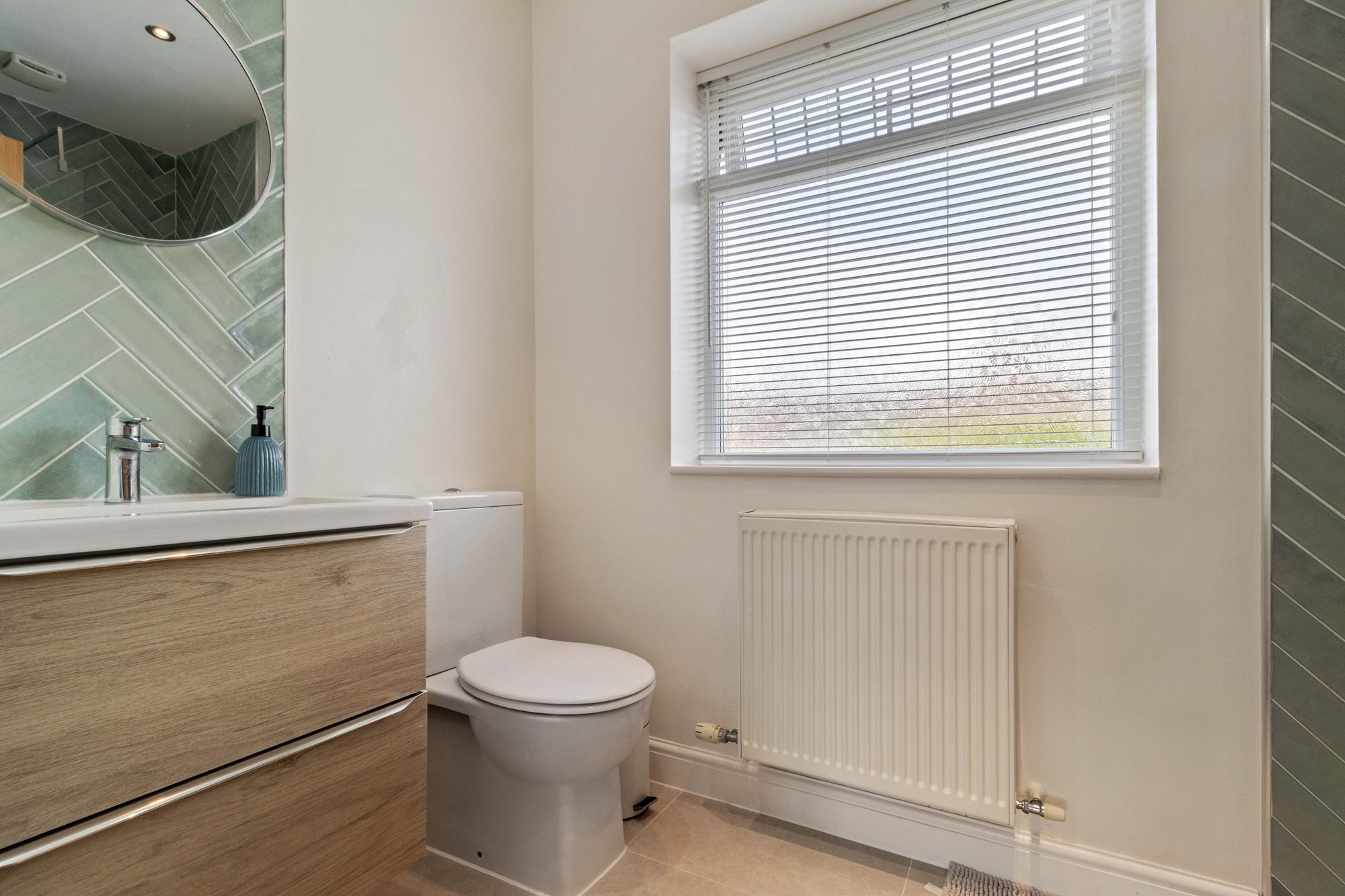 Worsley Road, Walton, WA4