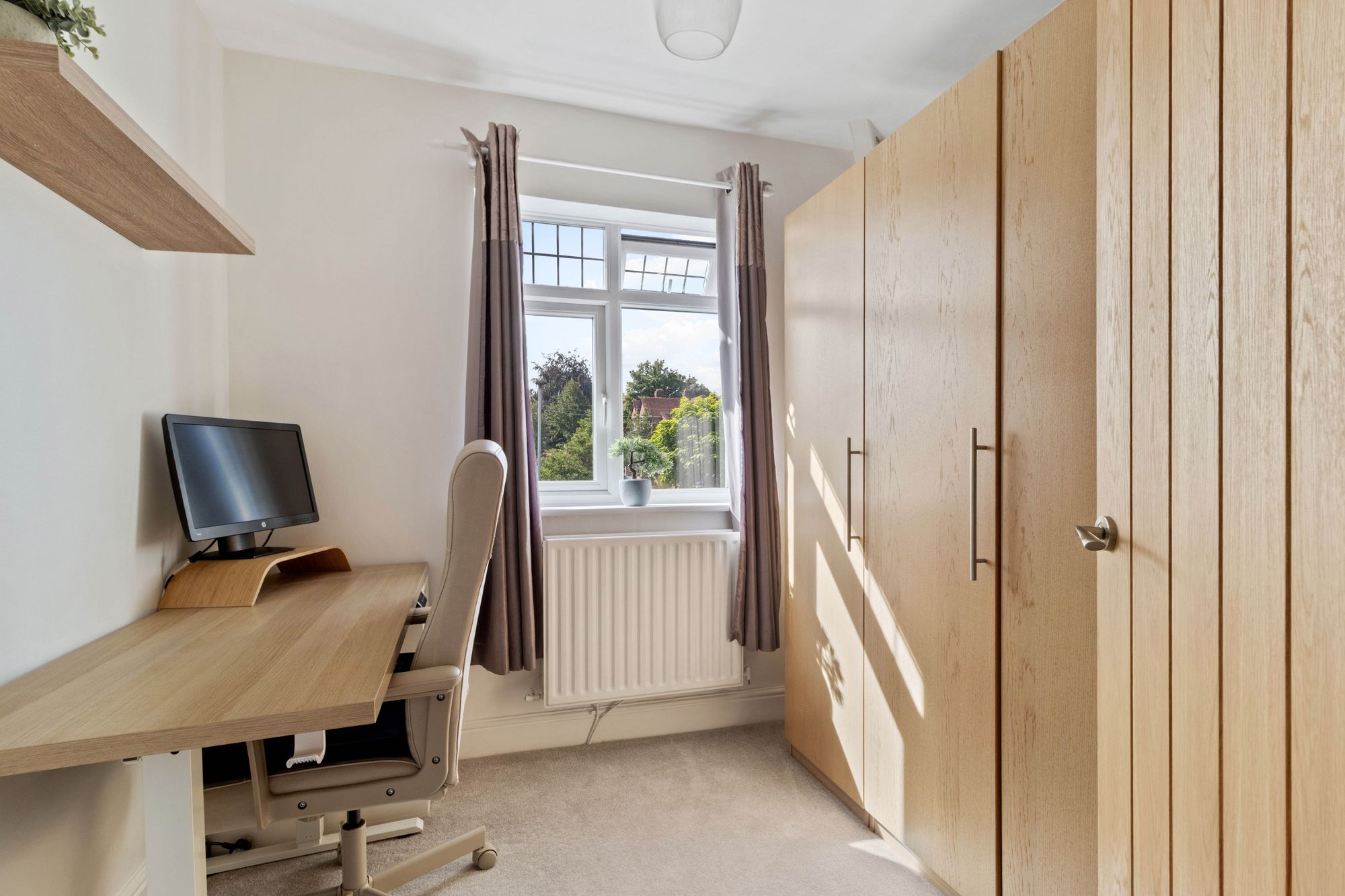 Worsley Road, Walton, WA4