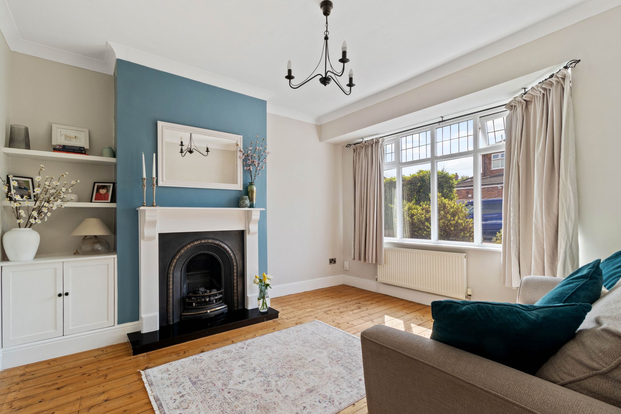 Worsley Road, Walton, WA4