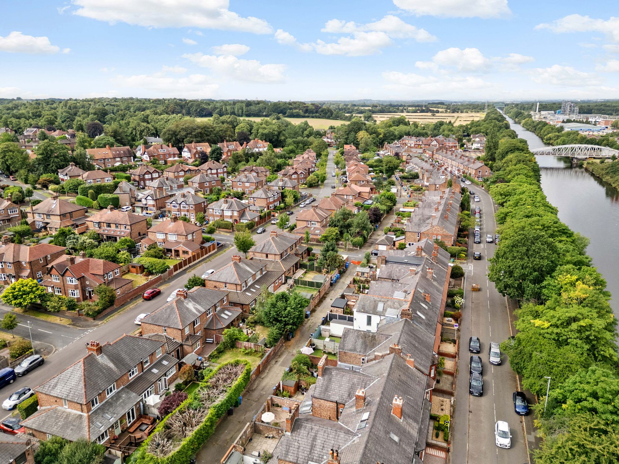 Worsley Road, Walton, WA4