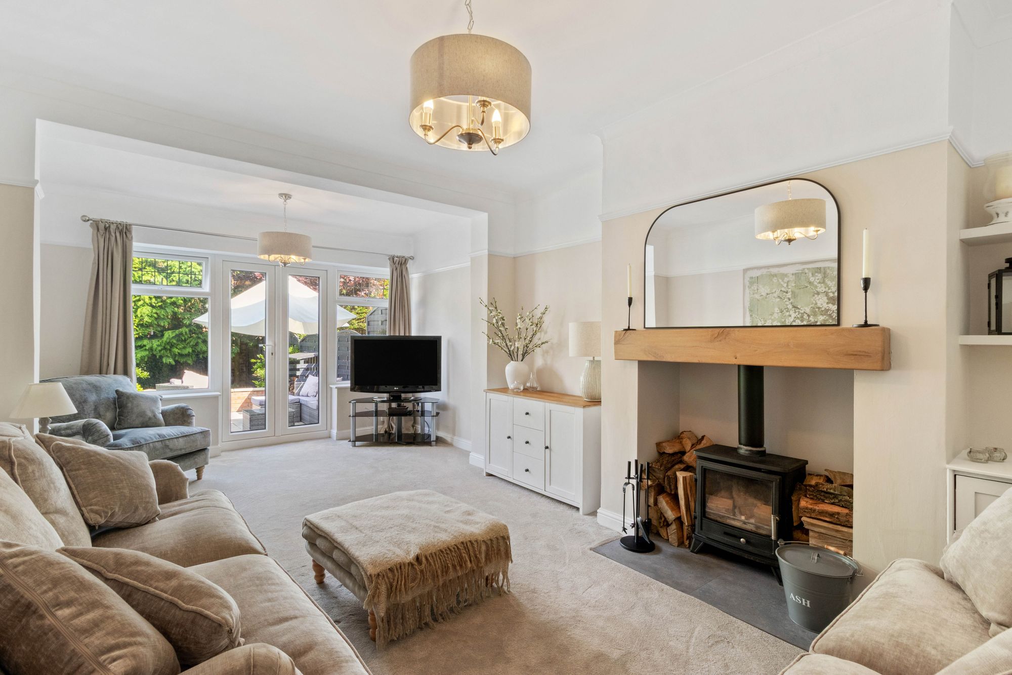 Worsley Road, Walton, WA4