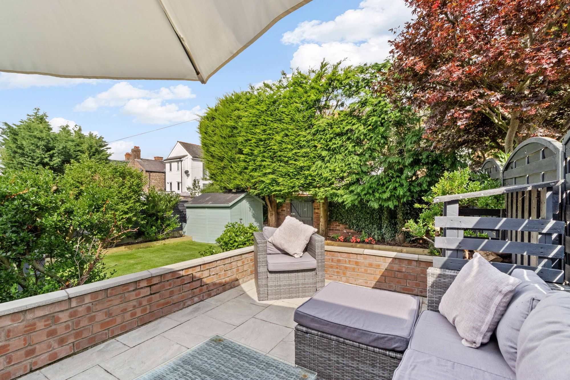 Worsley Road, Walton, WA4