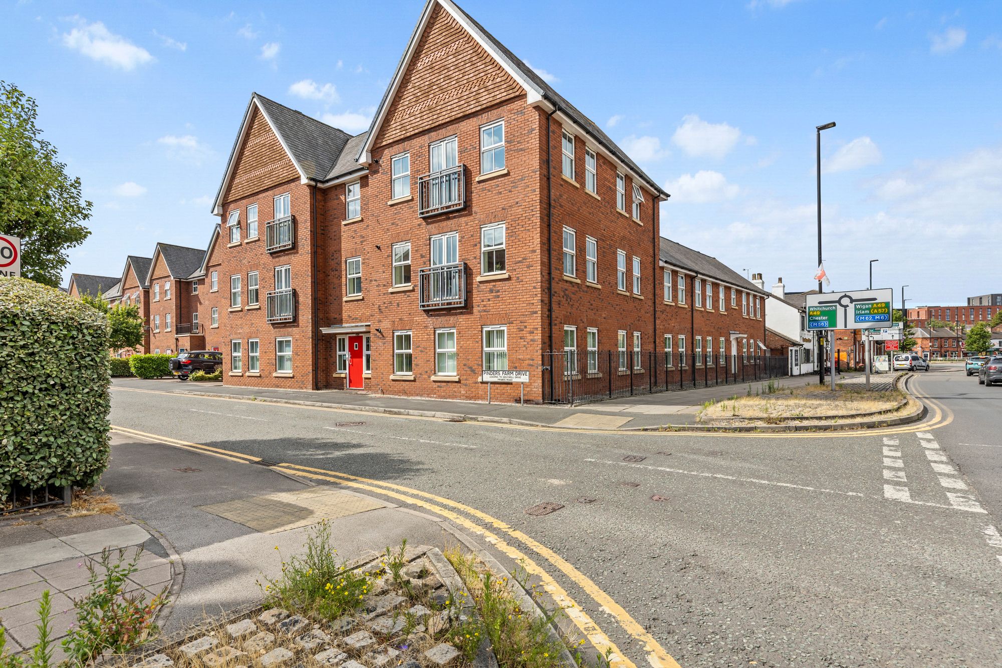 Pinders Farm Drive, Warrington, WA1