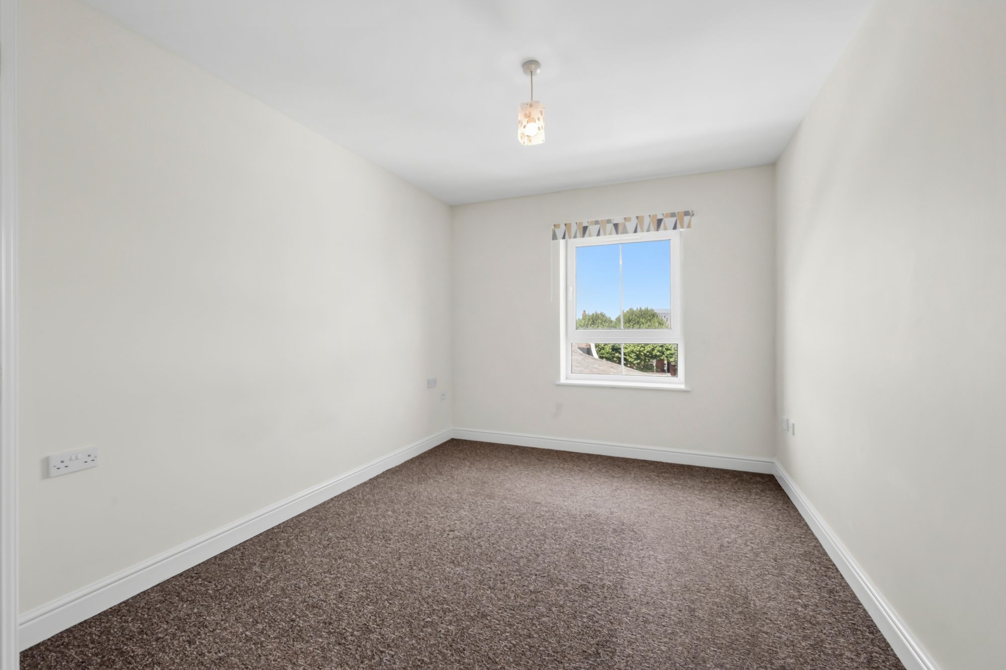 Palmyra Square North, Warrington, WA1