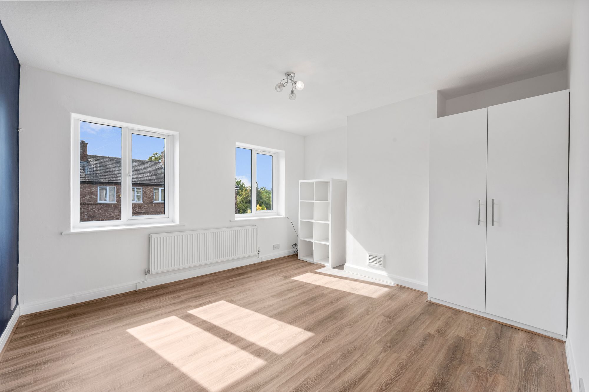 Kings Road, Fearnhead, WA2