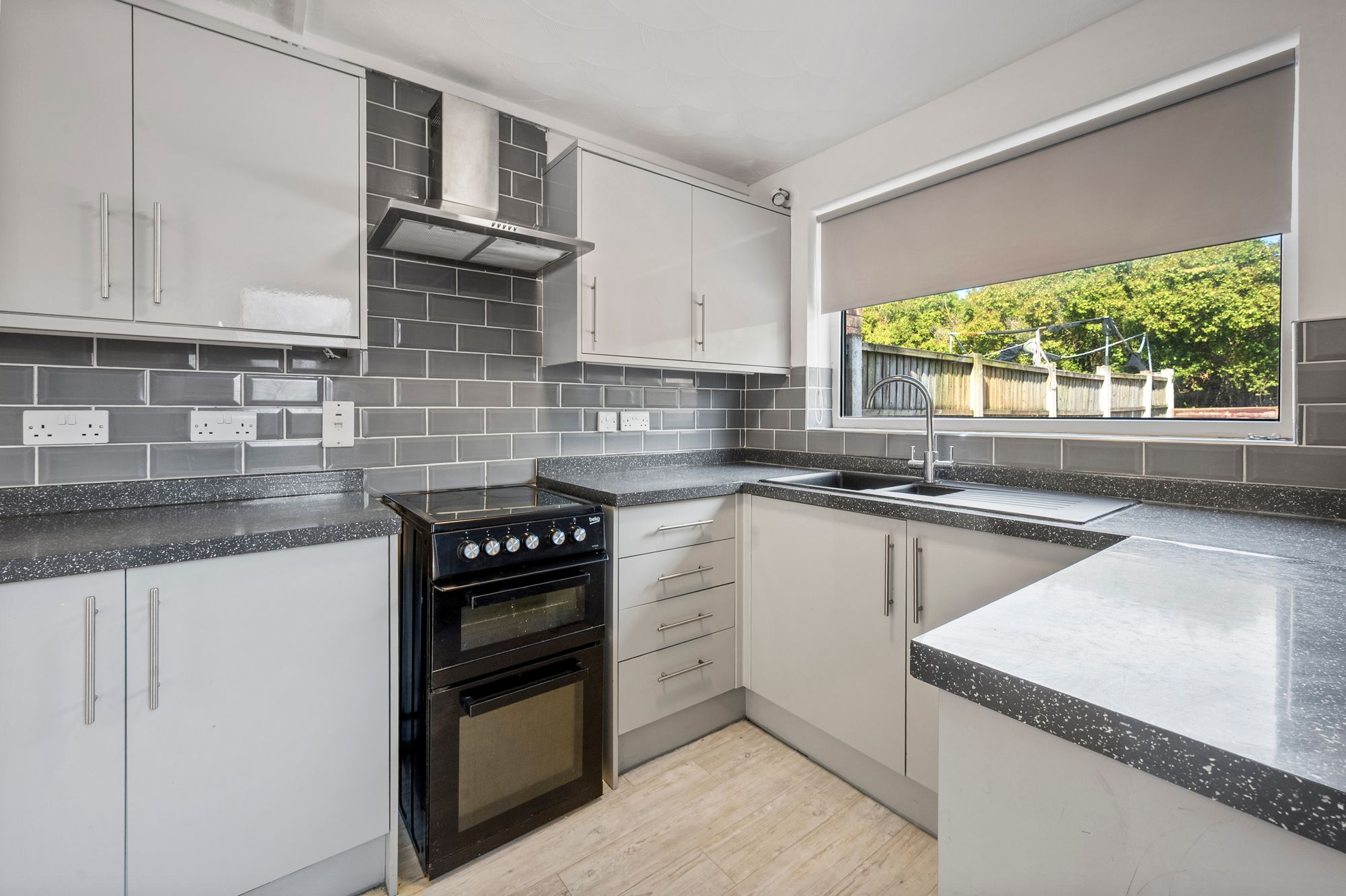 Kings Road, Fearnhead, WA2