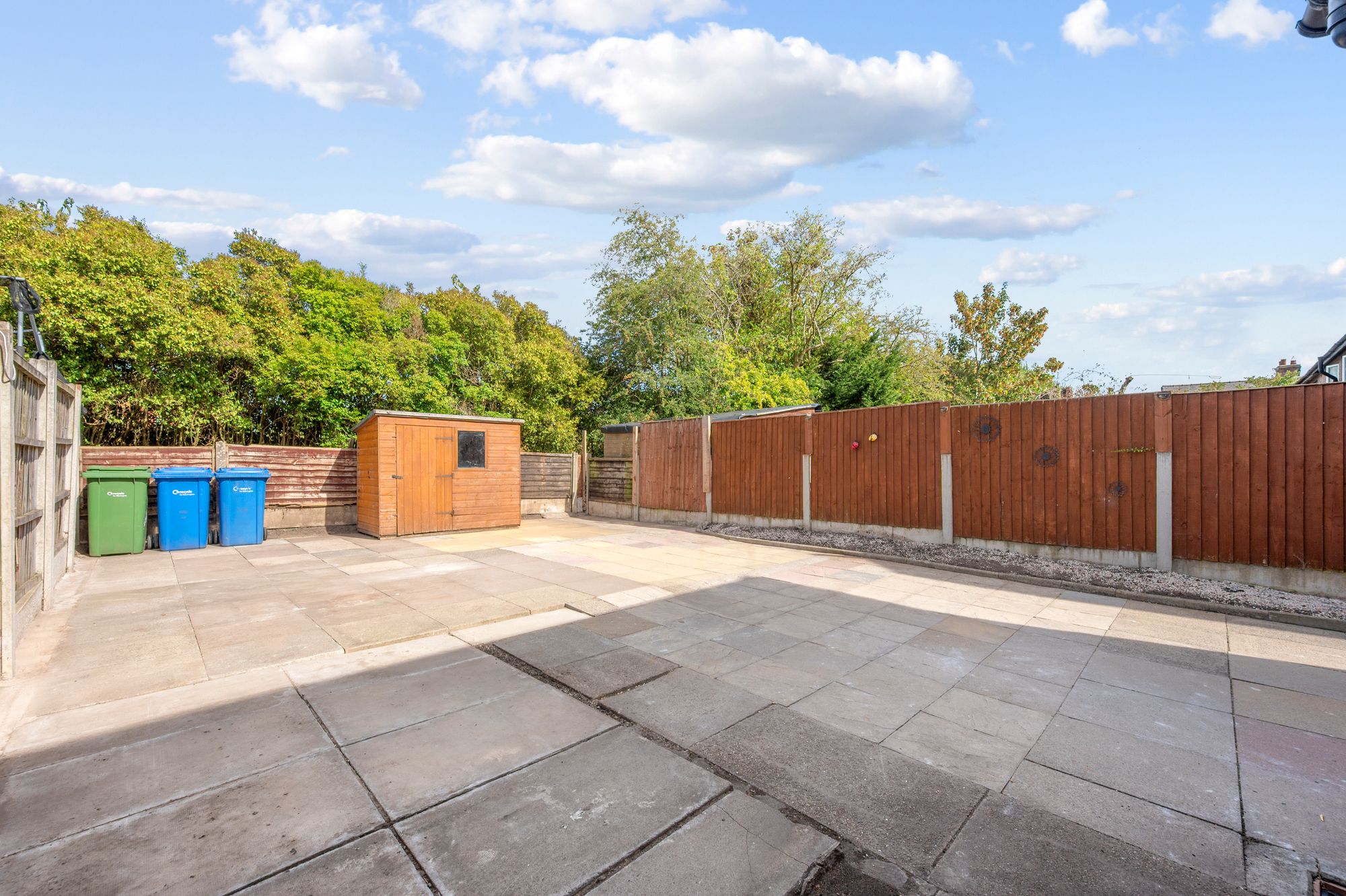 Kings Road, Fearnhead, WA2