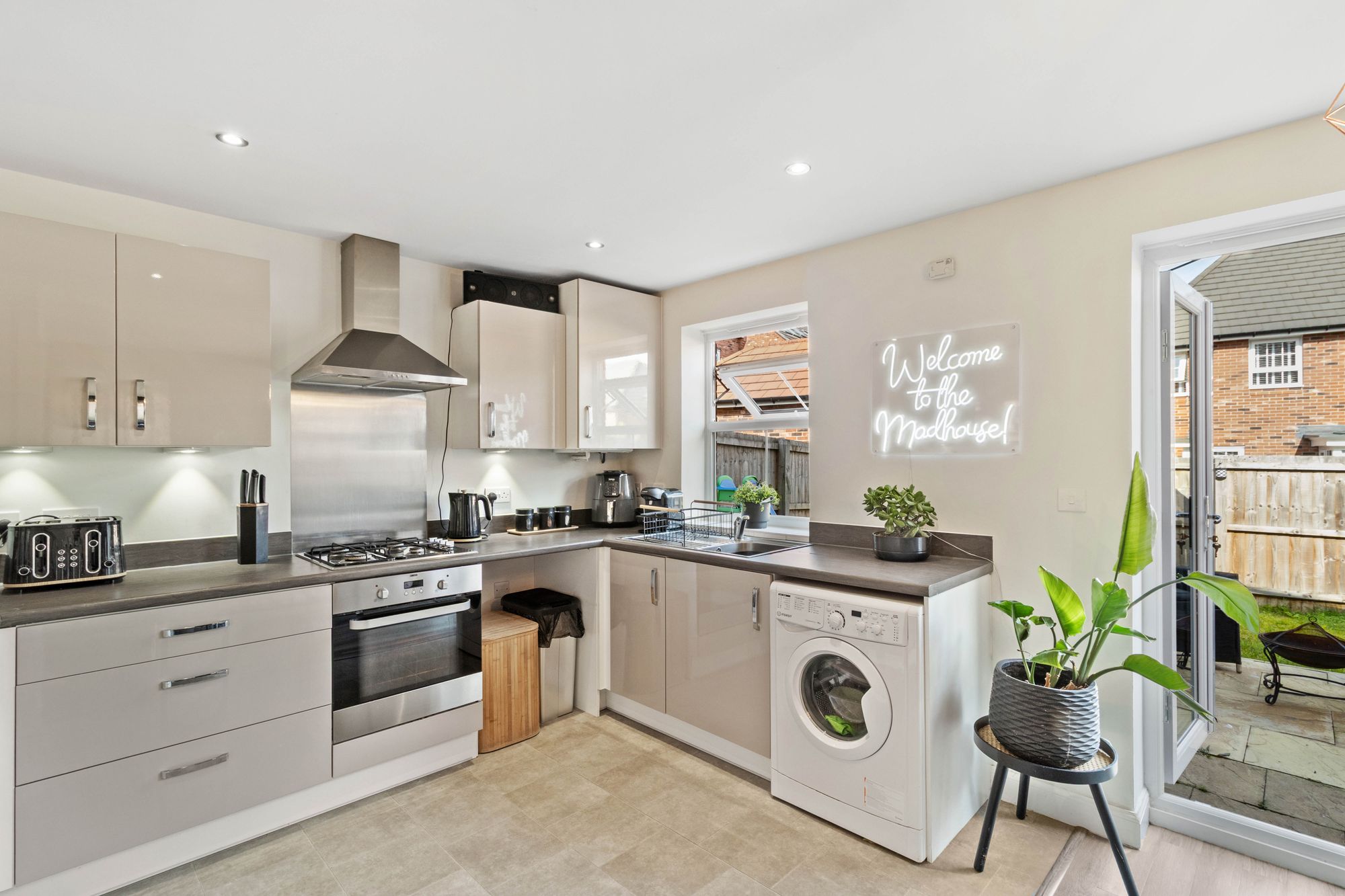 Braeburn Drive, Appleton, WA4