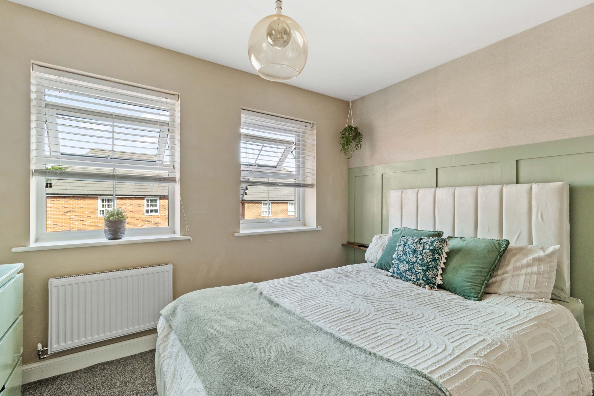 Braeburn Drive, Appleton, WA4