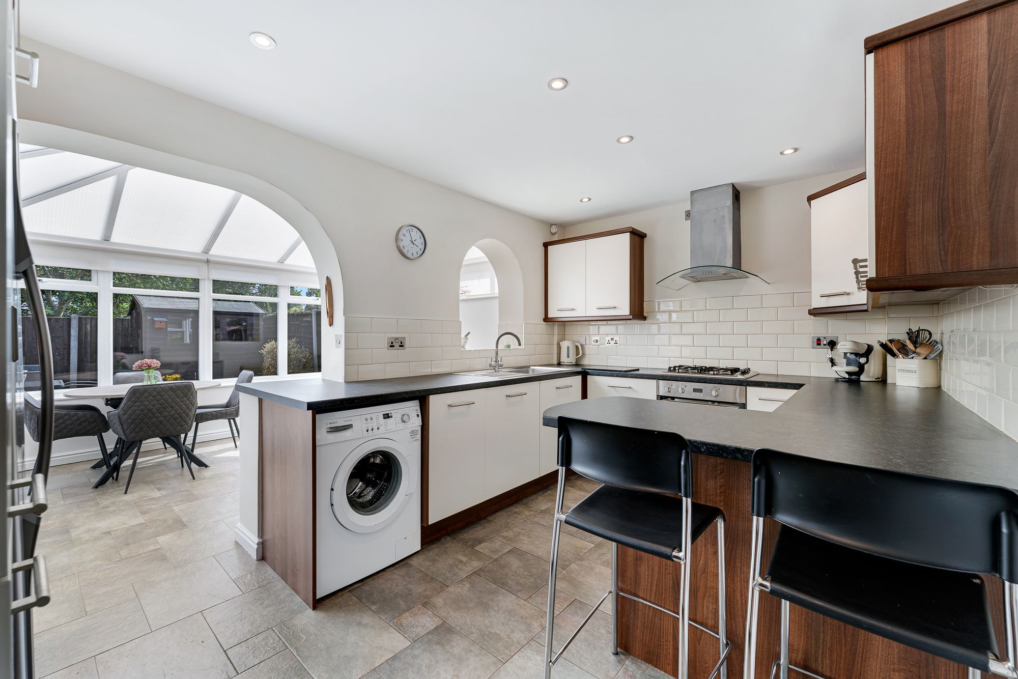 Abbey Close, Croft, WA3