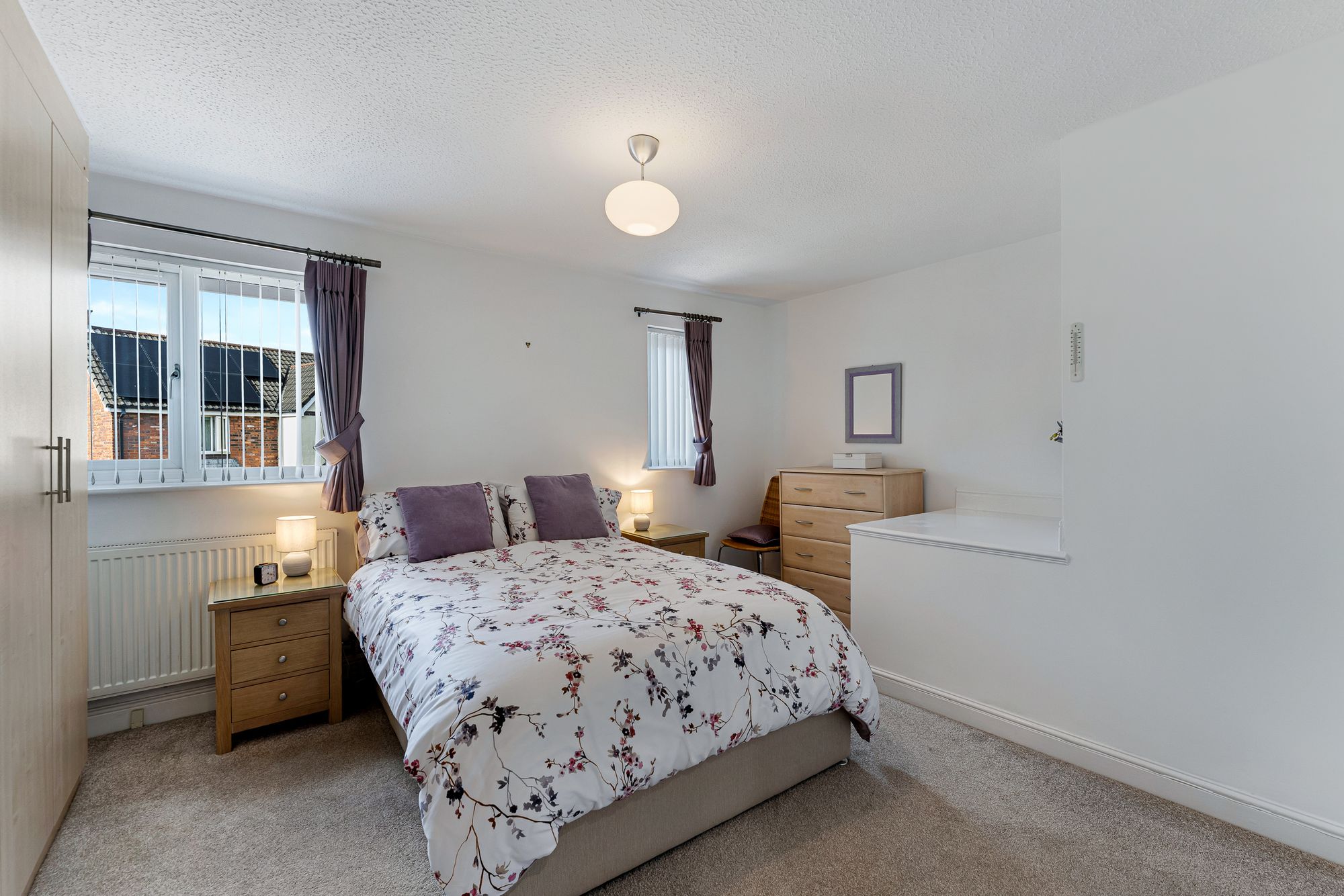 Abbey Close, Croft, WA3