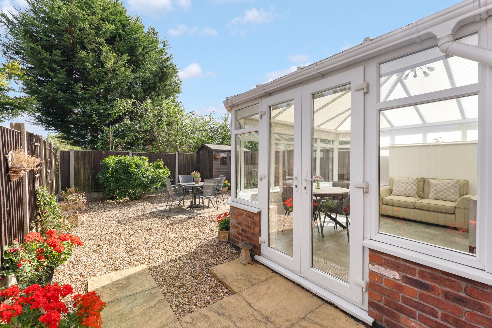 Abbey Close, Croft, WA3
