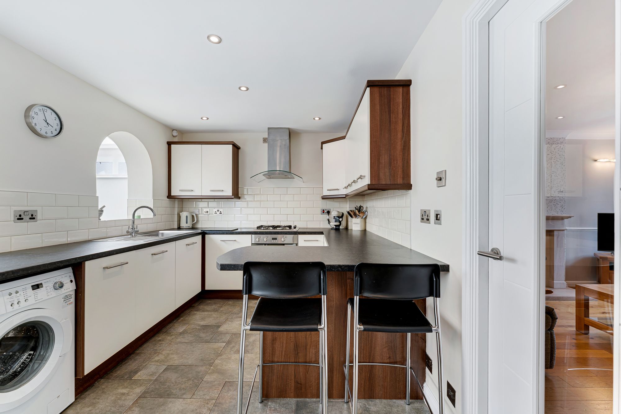 Abbey Close, Croft, WA3