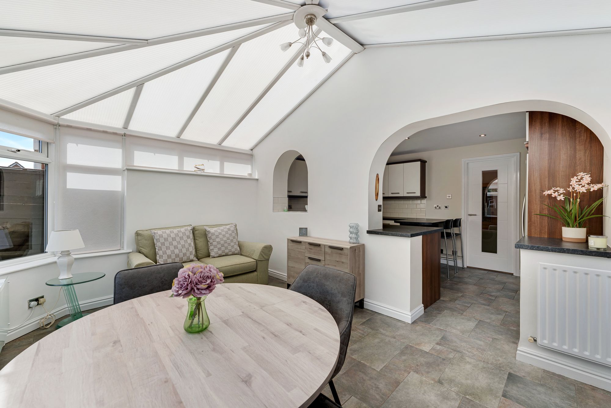 Abbey Close, Croft, WA3