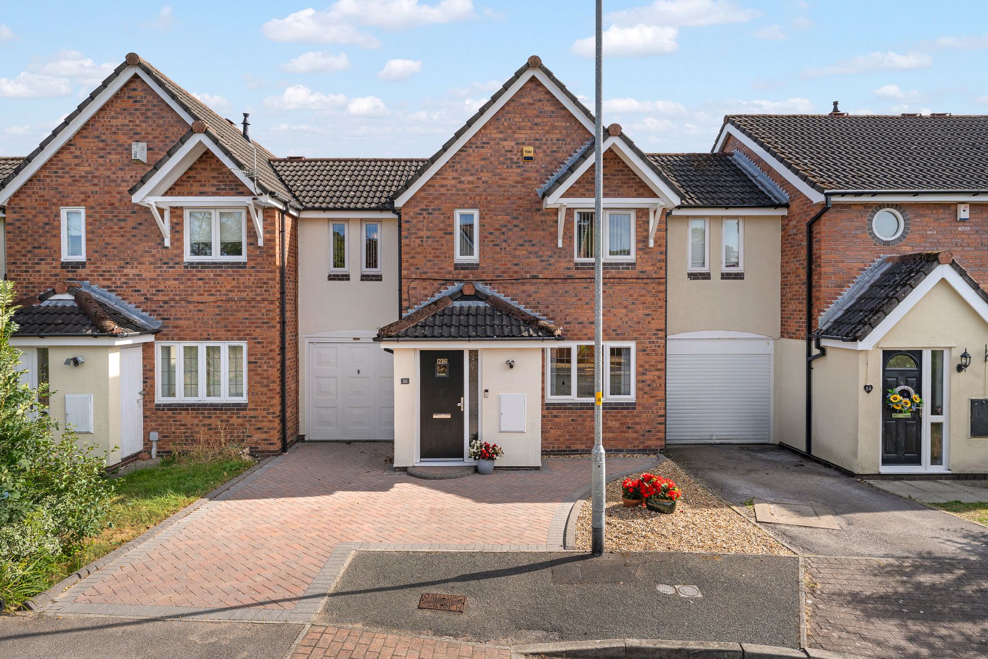 Abbey Close, Croft, WA3