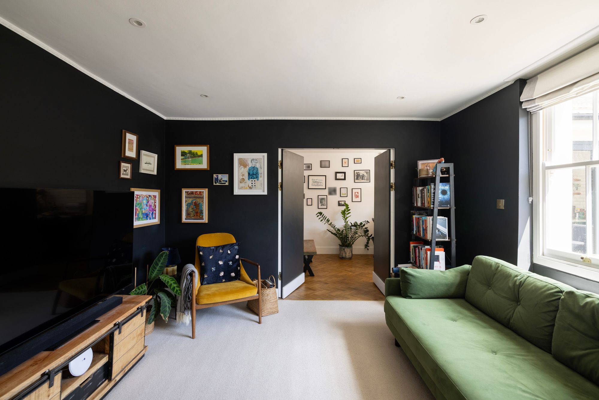 Wandsworth Road, Nine Elms, SW8
