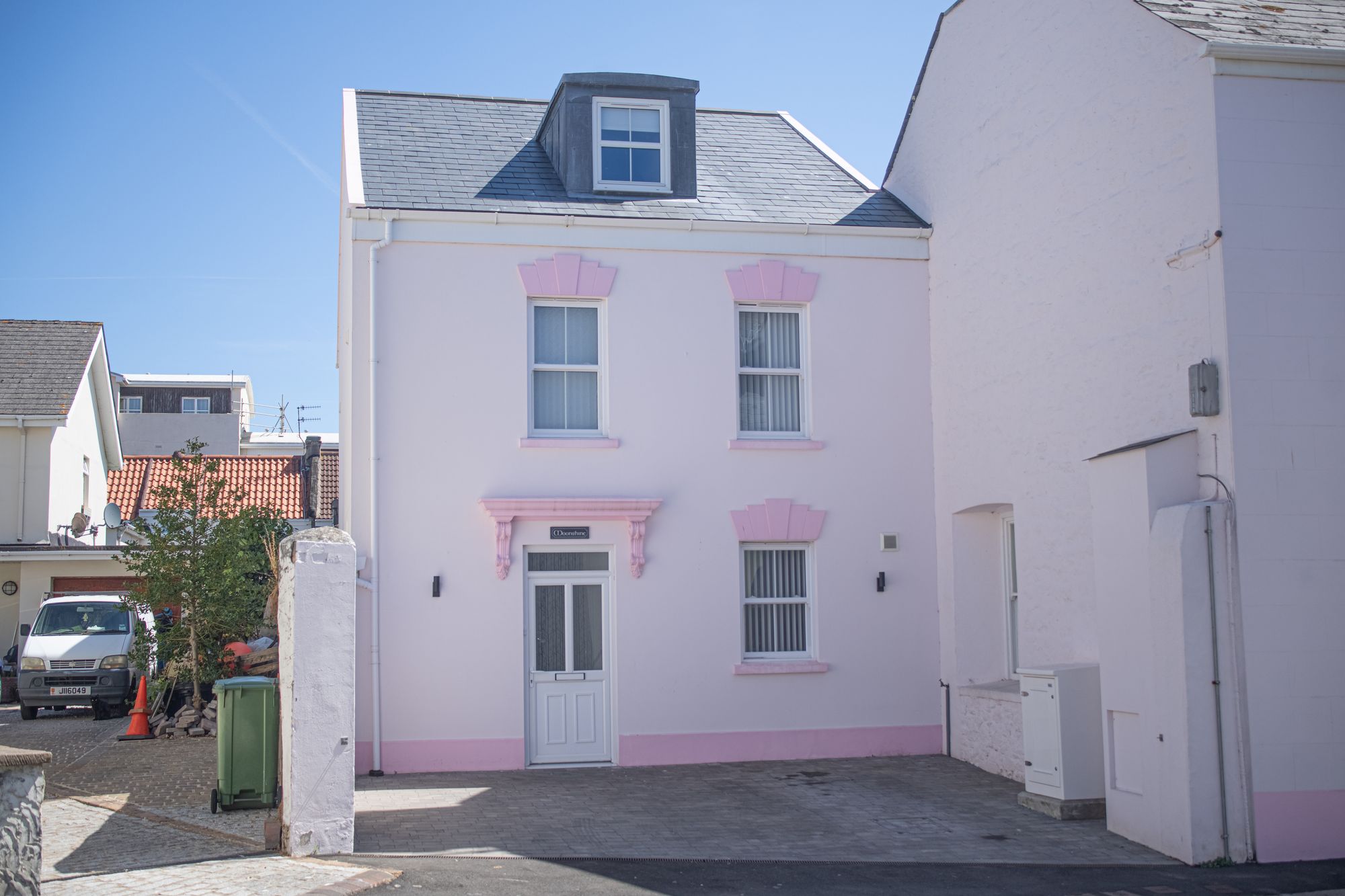 3 bed Property For Rent in St. Helier, Jersey