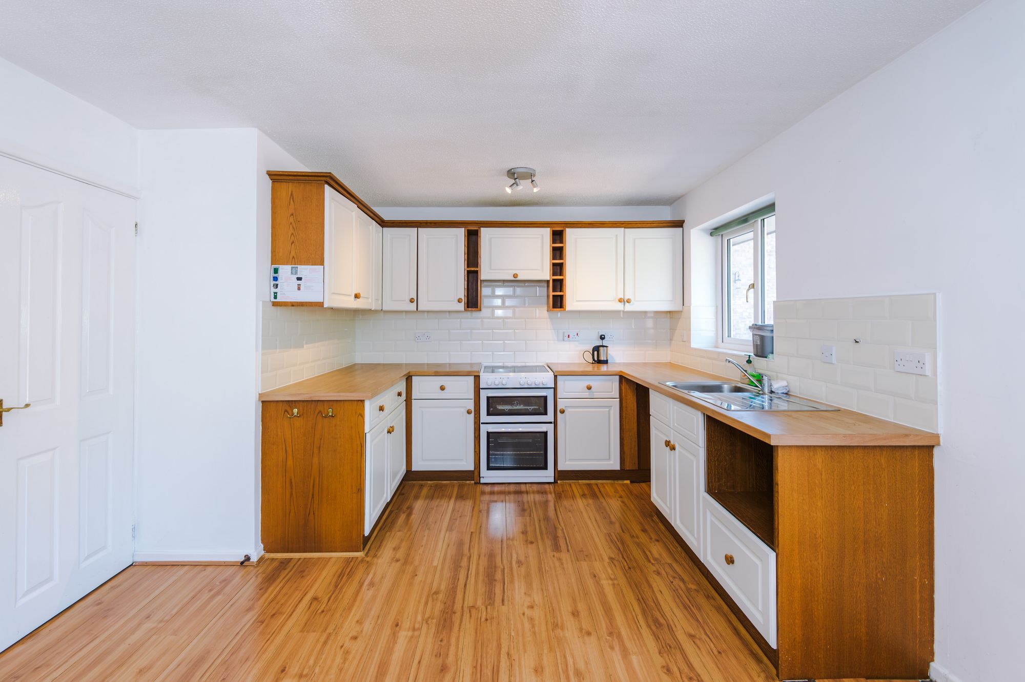 Sandpiper Close, Newton-Le-Willows, WA12