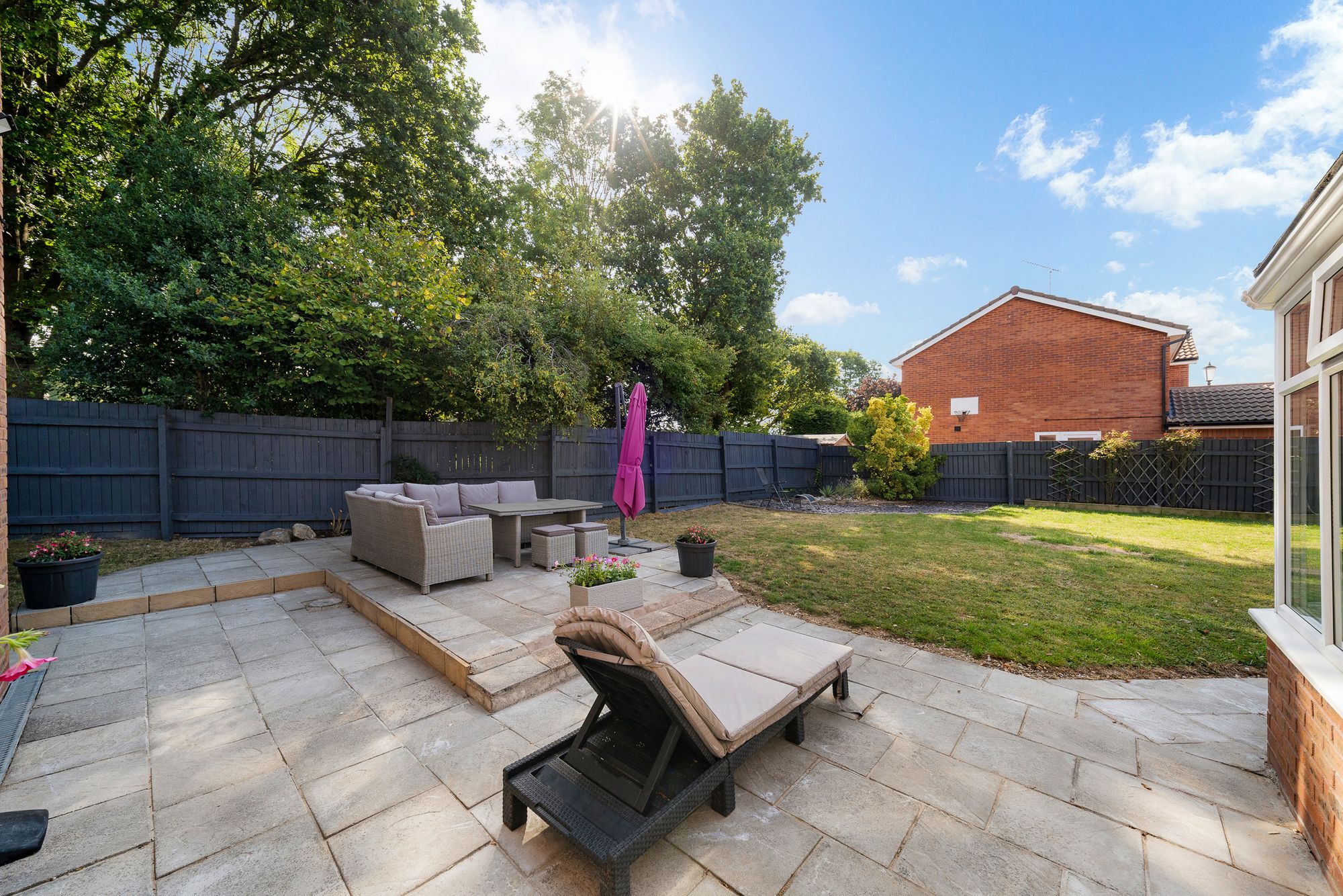 Dorchester Park, Runcorn, WA7