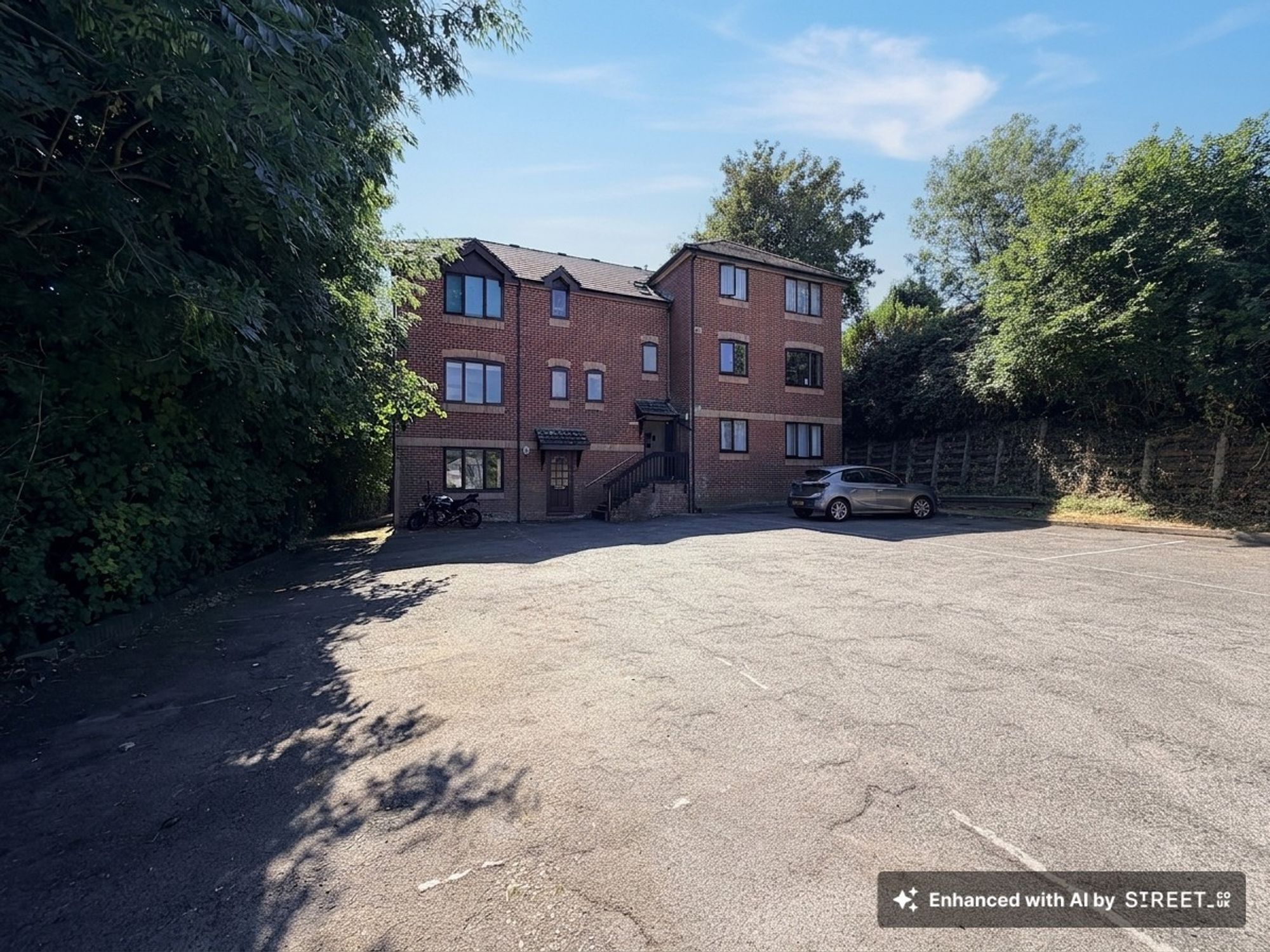 Lawrence Grove, Araby Court, SO19