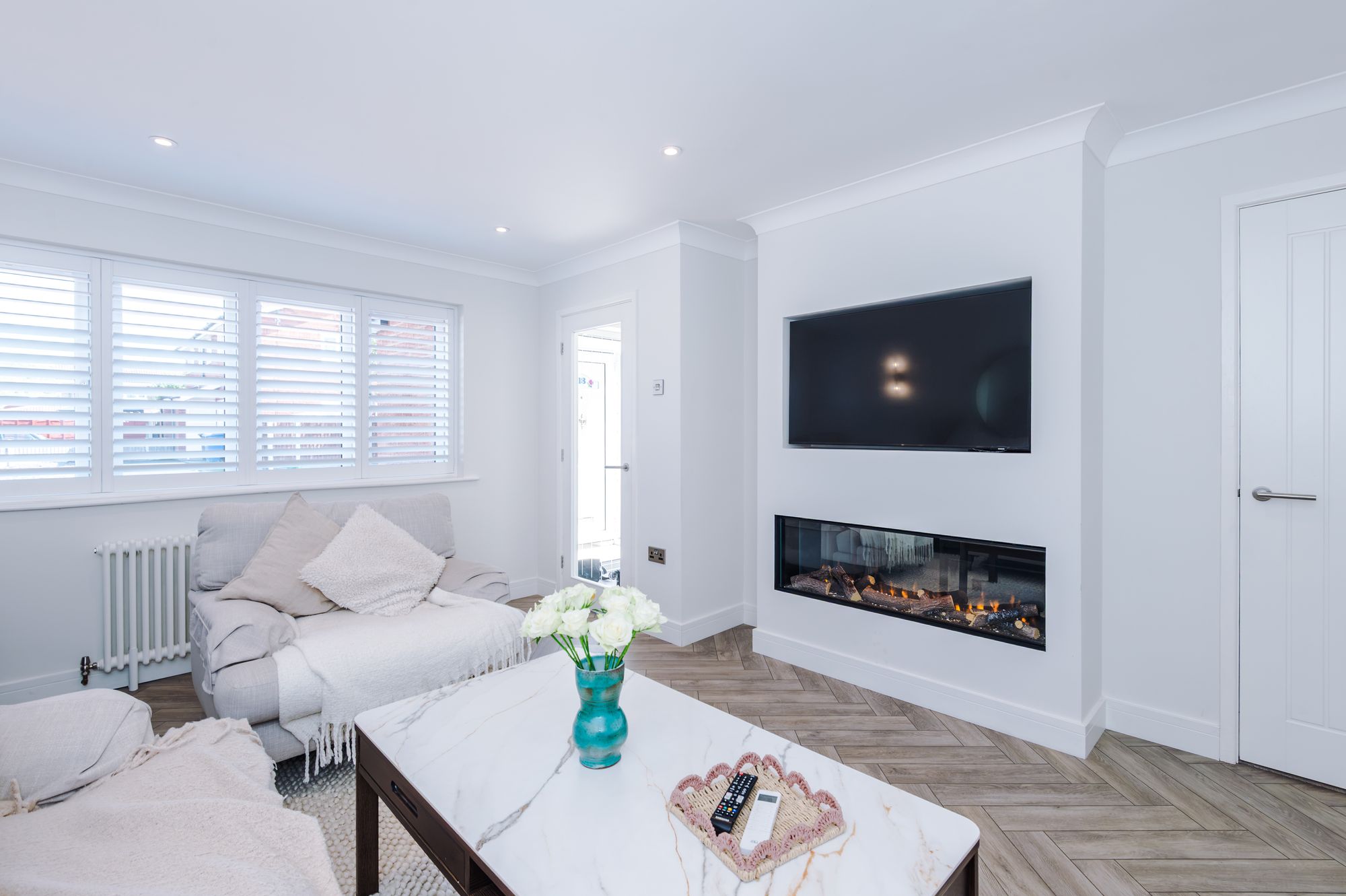 Muirfield Close, Fearnhead, WA2