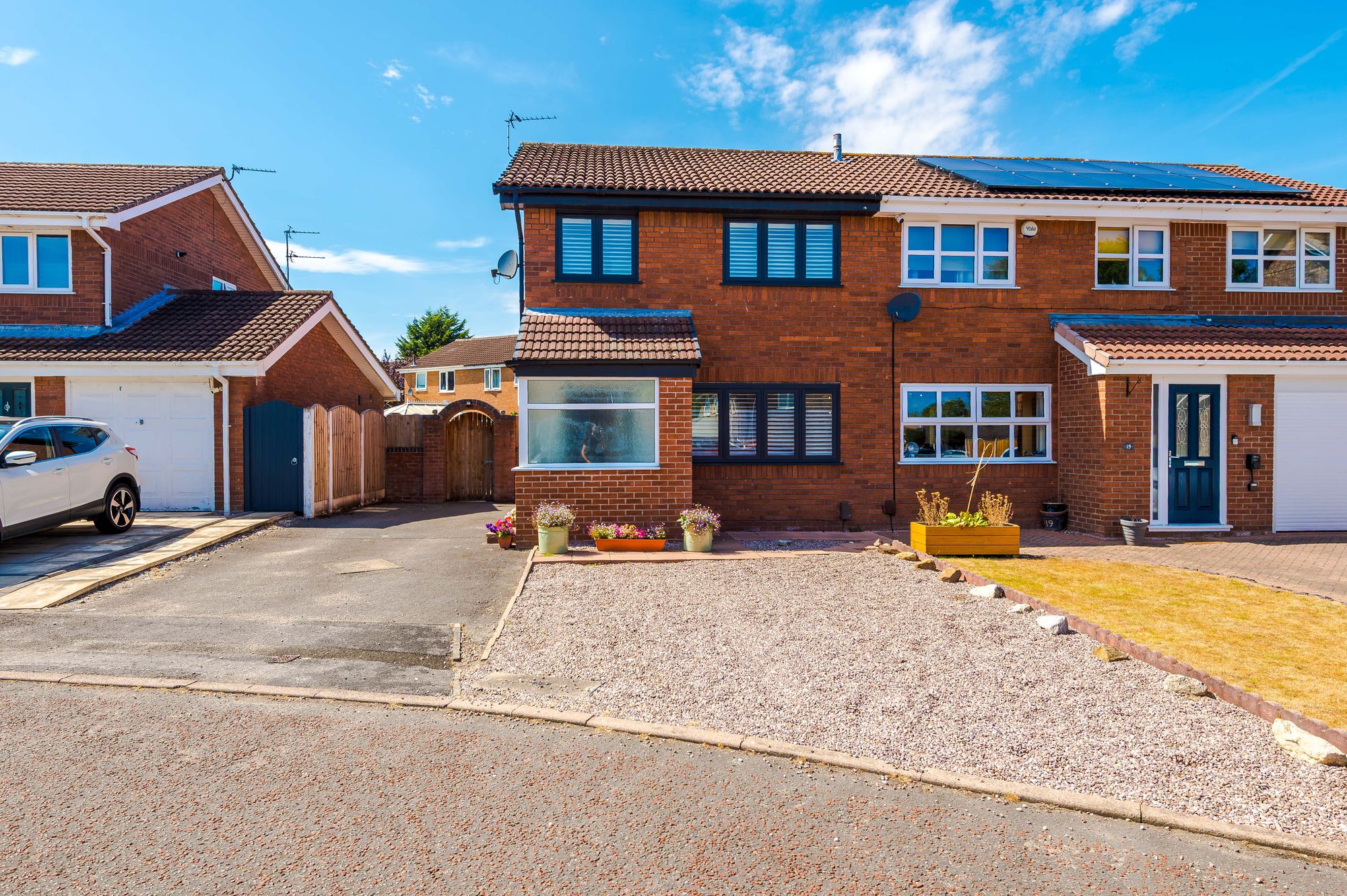Muirfield Close, Fearnhead, WA2