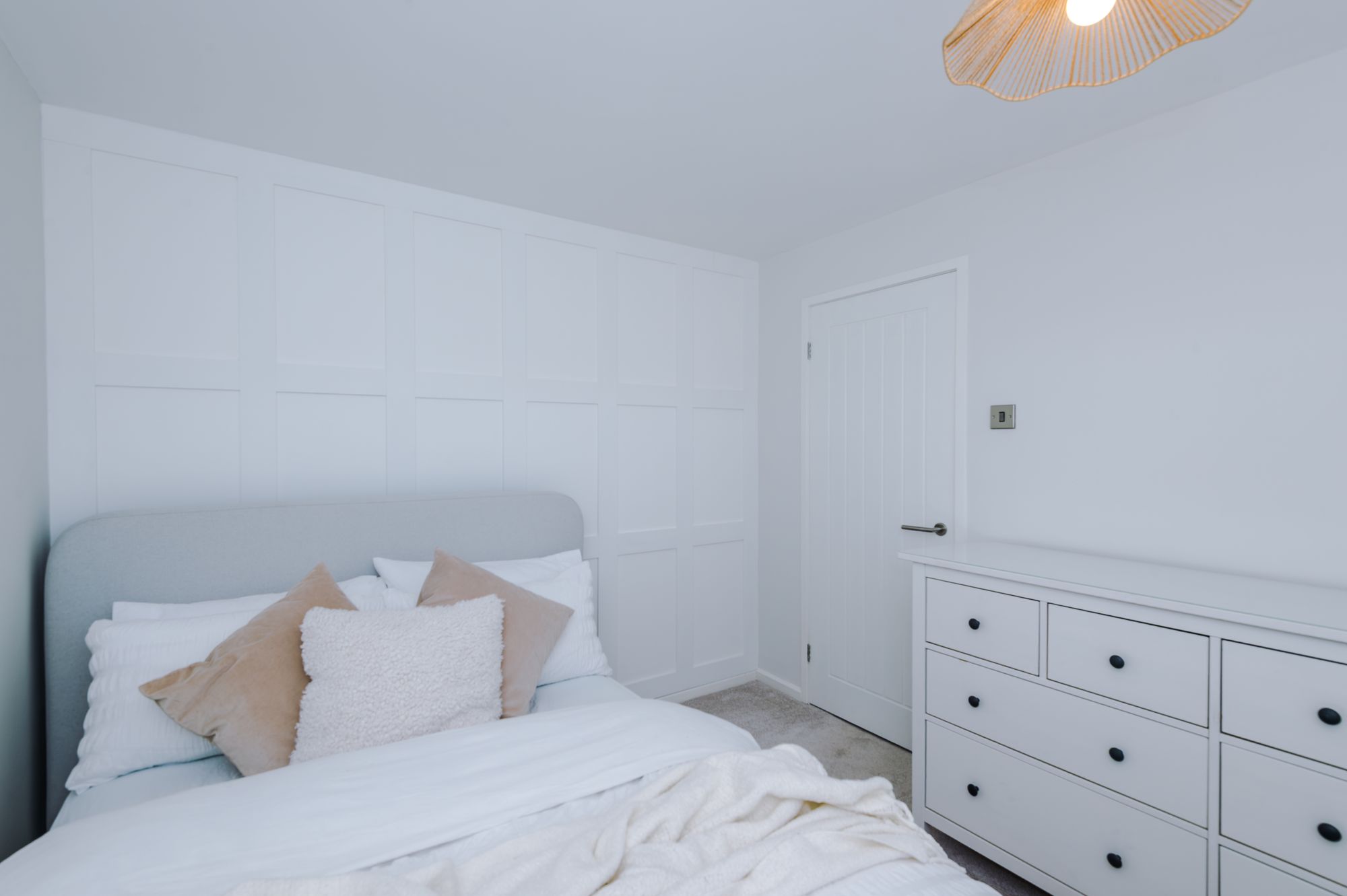 Muirfield Close, Fearnhead, WA2