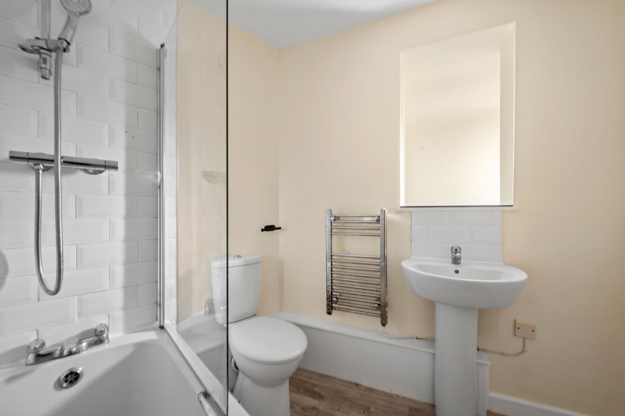 Hamnett Court, Birchwood, WA3
