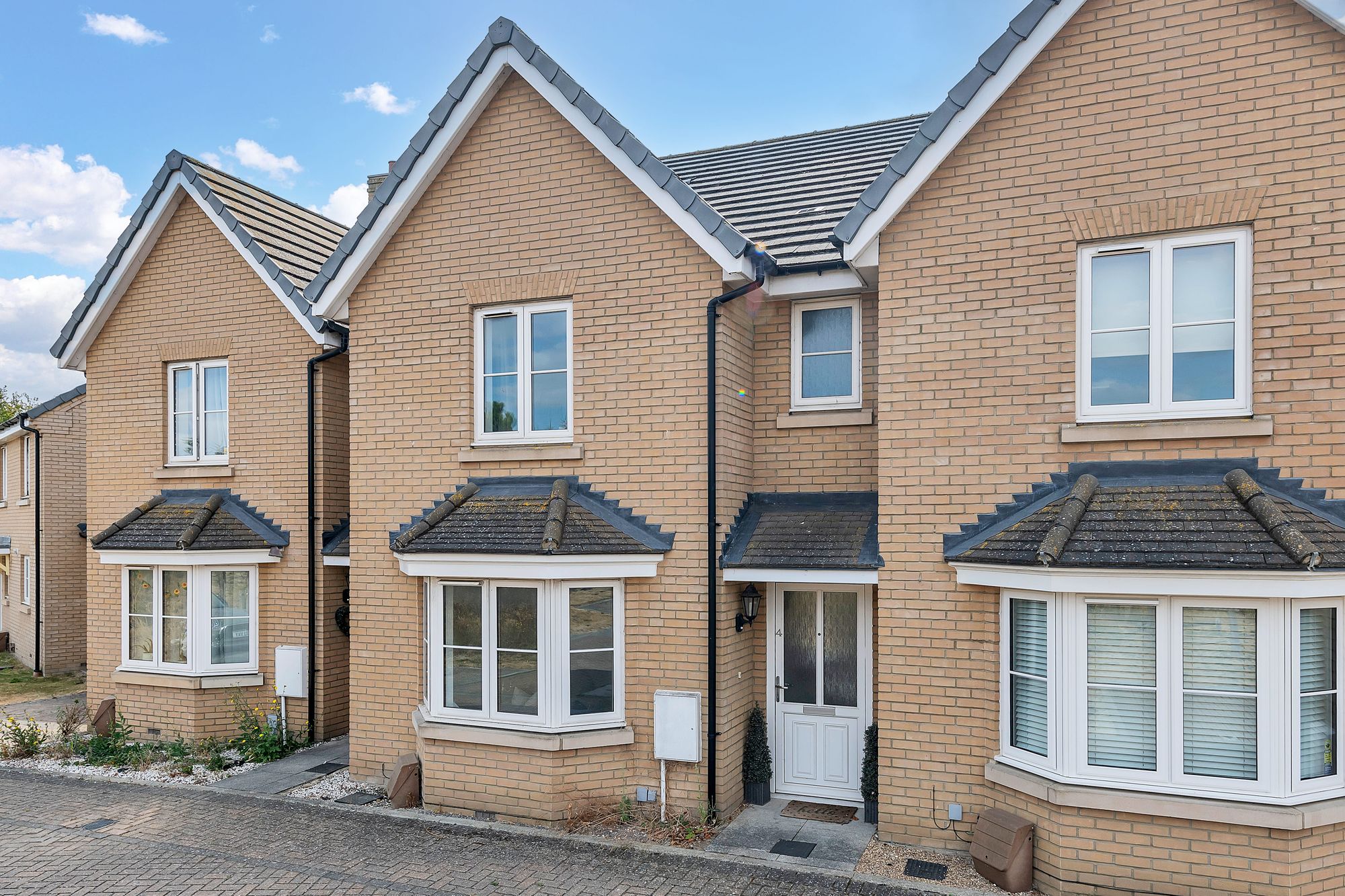 Mccrae Close, Royston, SG8